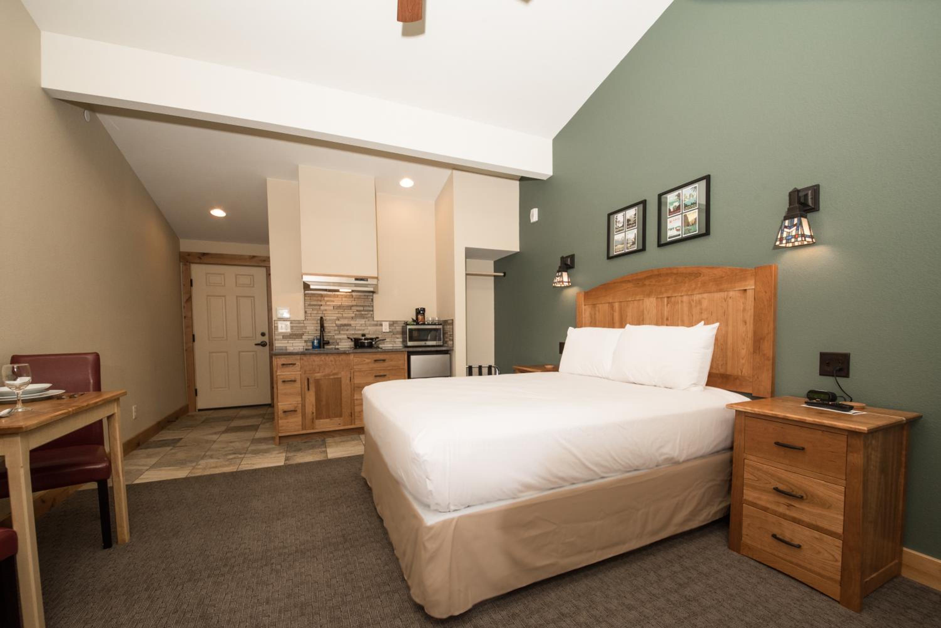 The Maxwell Inn - Property Image 53