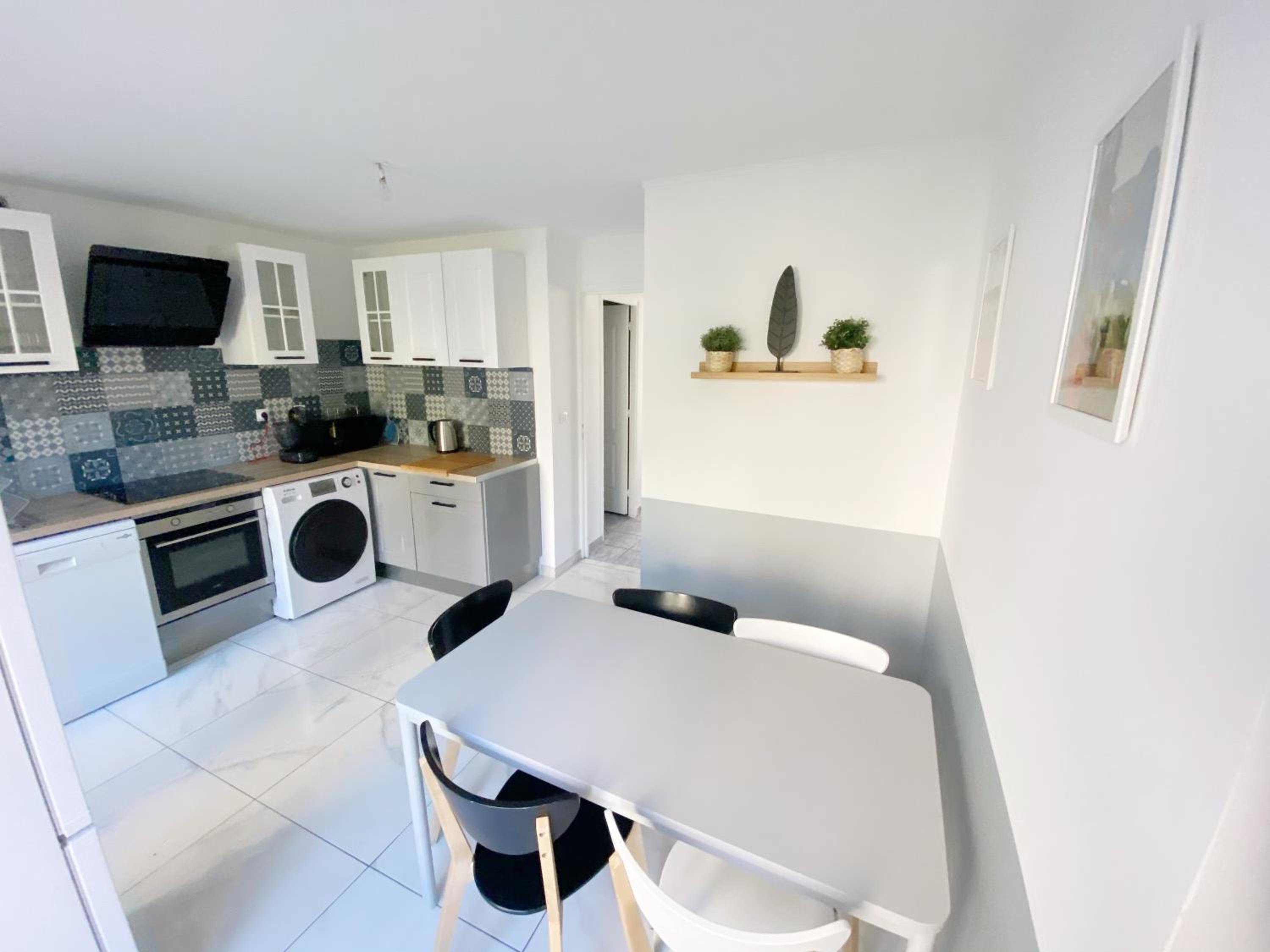 22 CHIC & COSY GRAND APPART 92m2 PARKING GRATUIT HYPERCENTRE NETFLIX