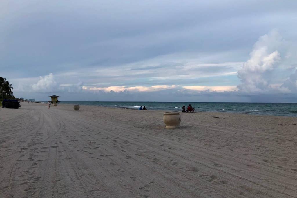 Hollywood Beach and Boardwalk