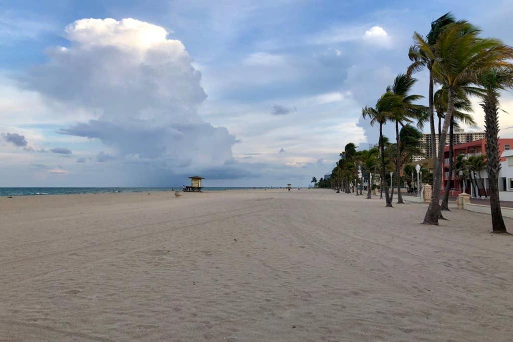 Hollywood Beach and Boardwalk