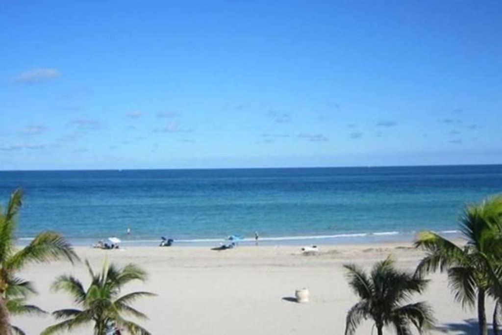 Hollywood Beach and Boardwalk