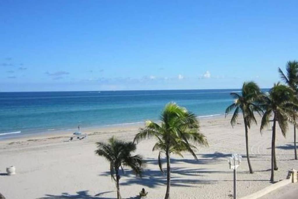 Hollywood Beach and Boardwalk