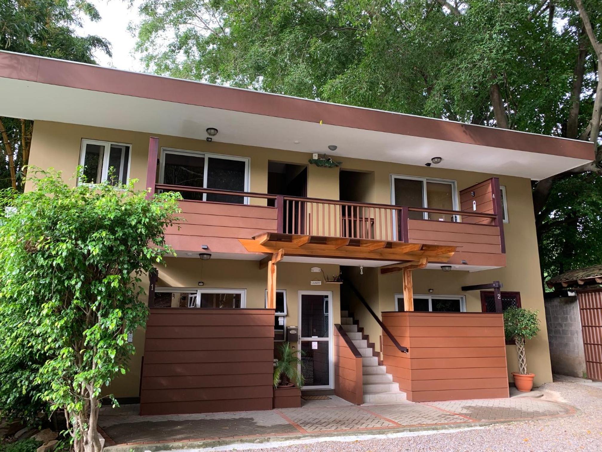 ARANJUEZ LOFTS Santa Ana