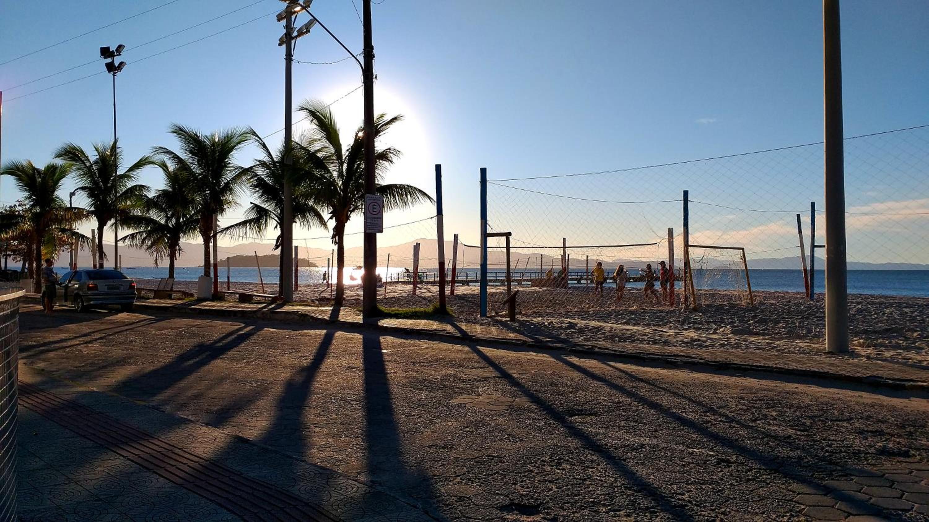 Residencial Bernardo, Meia quadra do trapiche