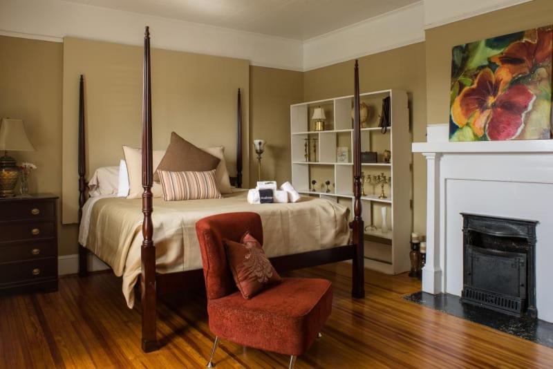 Gaffney Vacations - Morgan and Wells Bed and Breakfast - Property Image 2