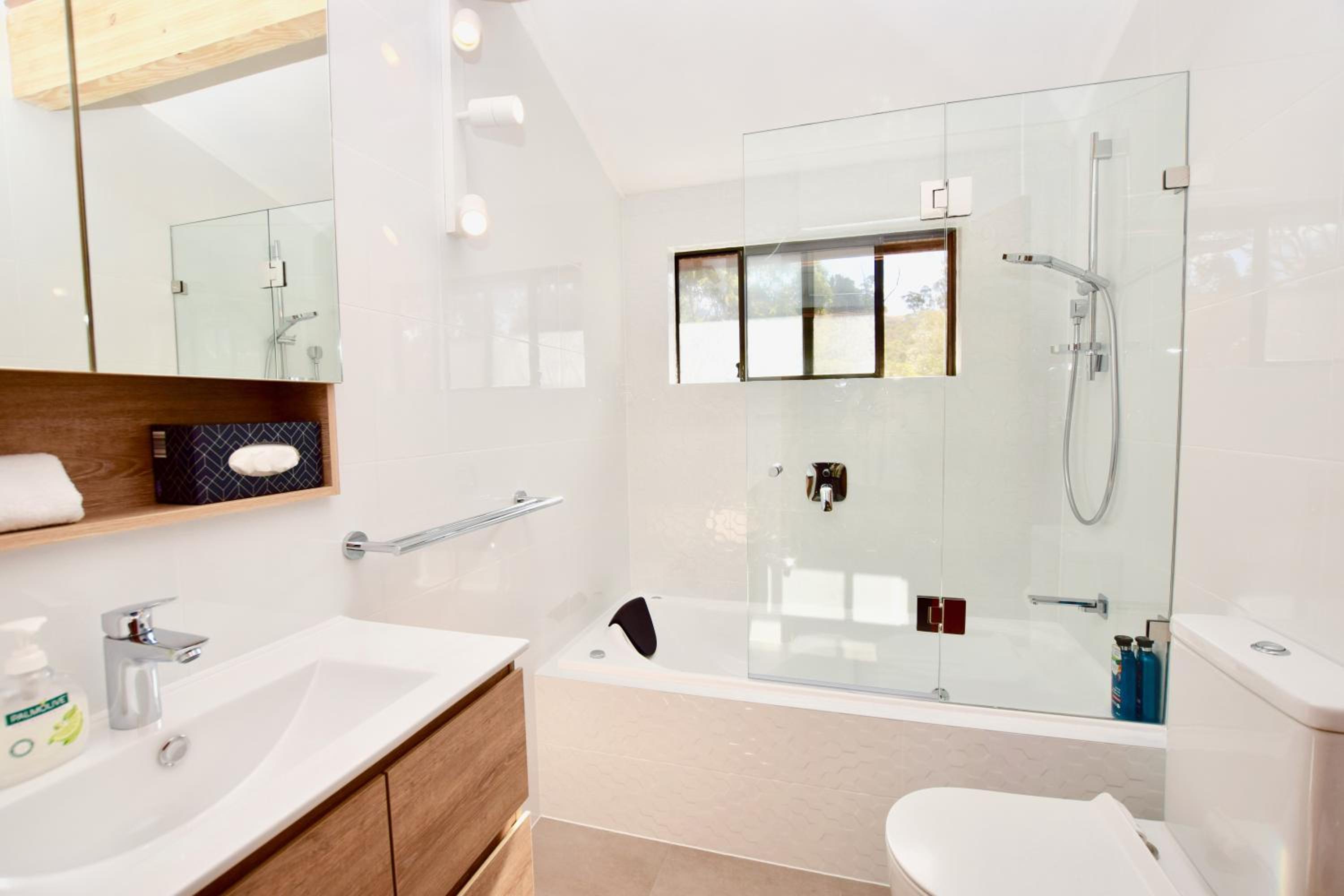 Sublime Cedar Lodge Leura