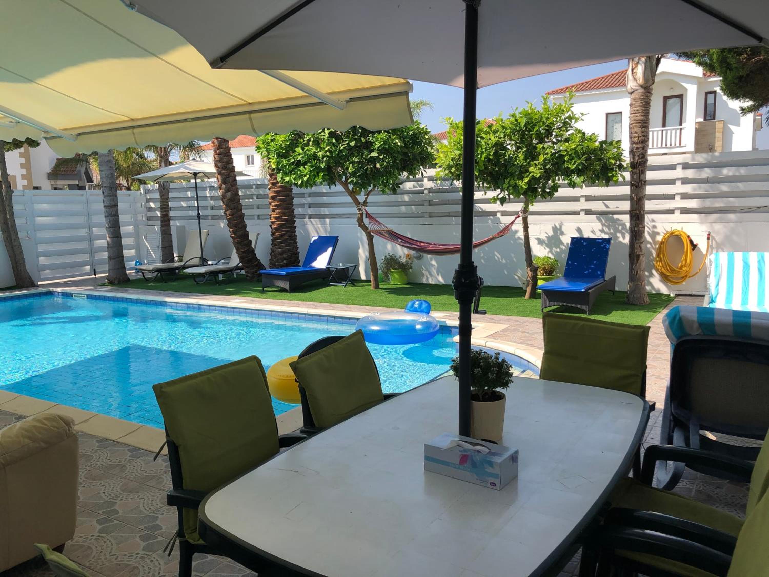 Villa Andy-350 m from the beach