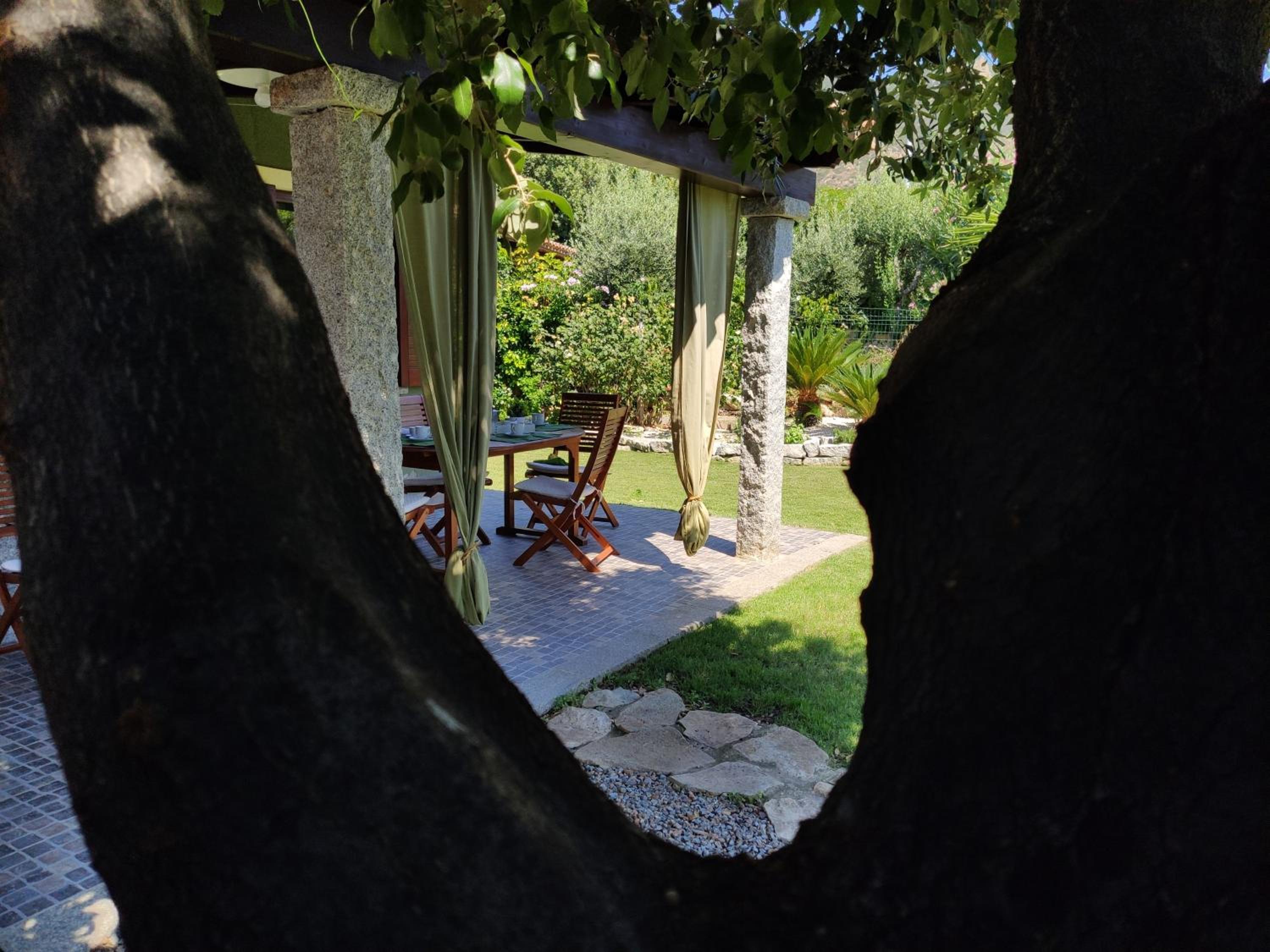 Villa Cruccuris view 2