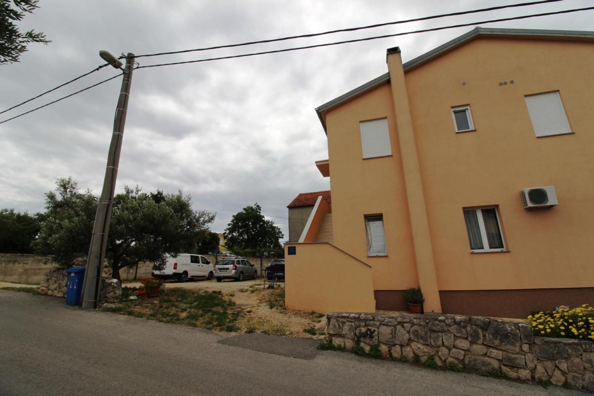 Apartment Sea View Šarić view 4