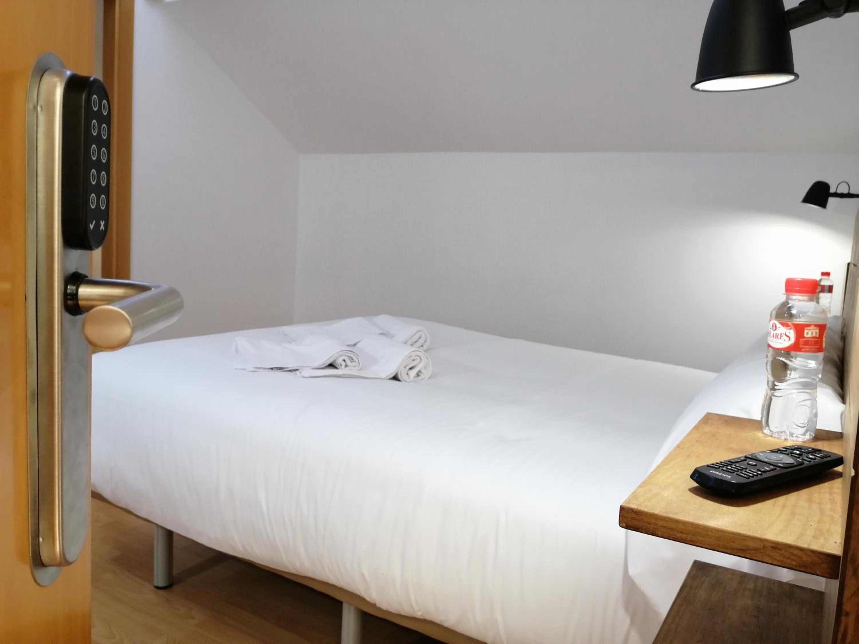 Hostal Cuéntame Evolución Auto Check in