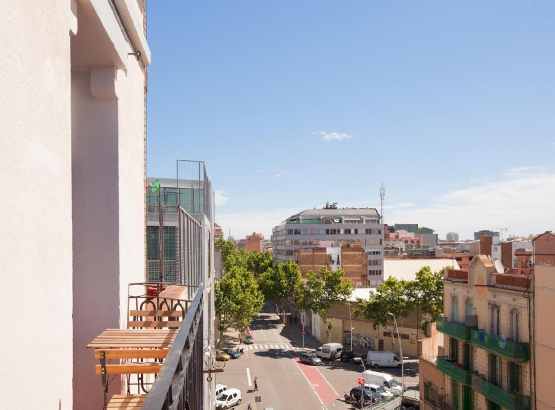 Pere IV · New & modern apartment close to beach