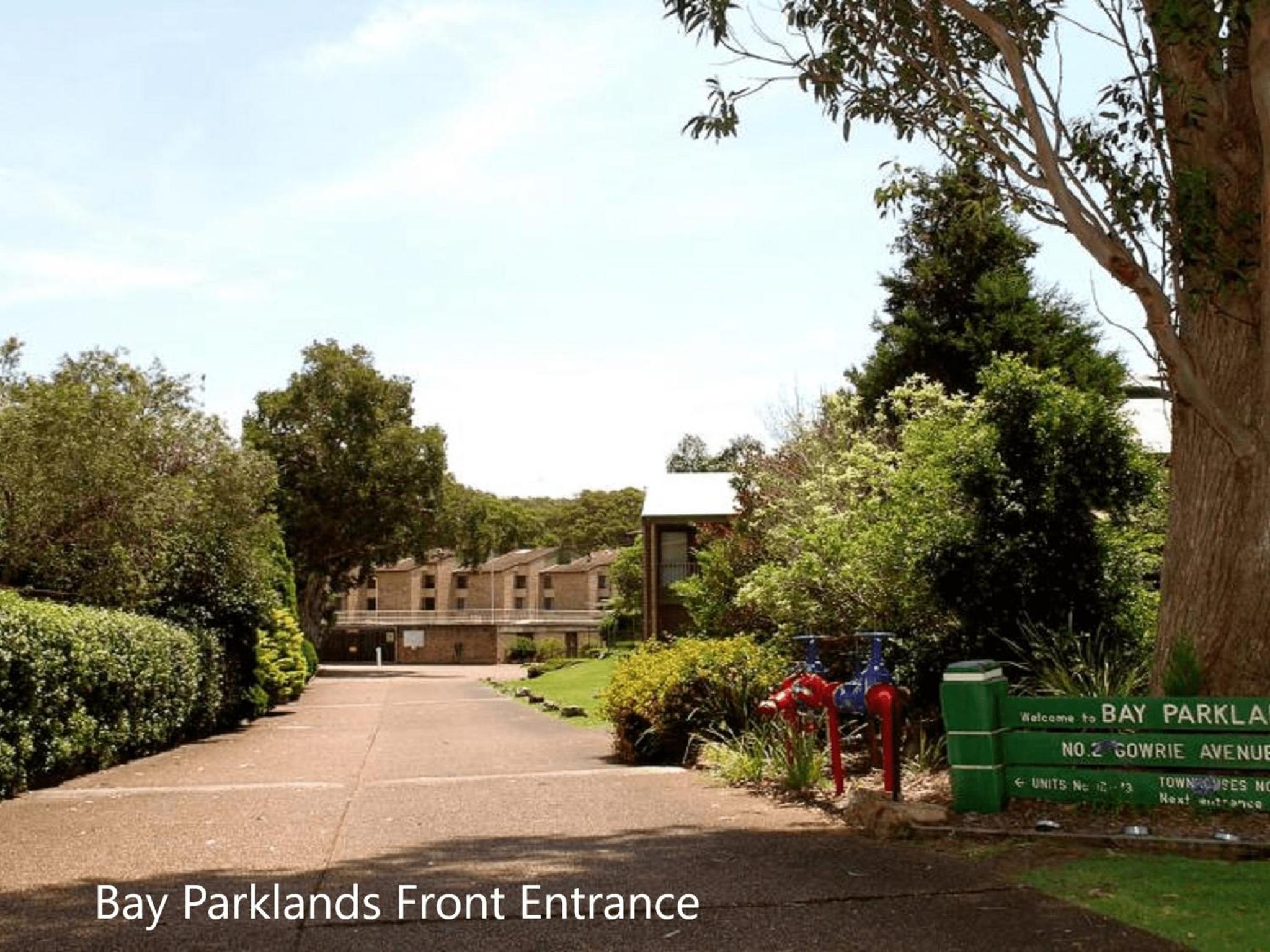 Bay Parklands, 49 2 Gowrie Ave - ducted aircon, Wifi, views, pool, tennis