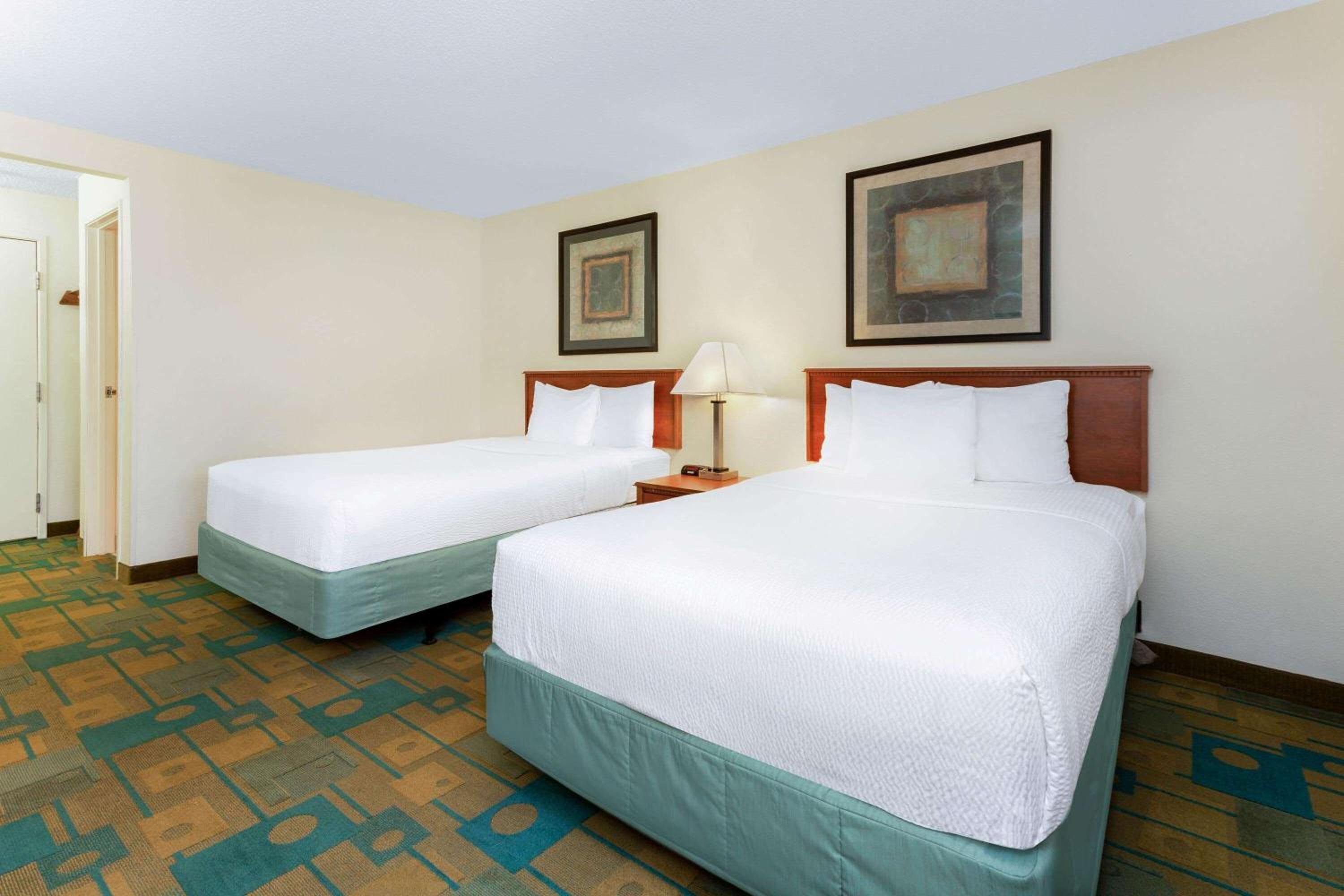 La Quinta Inn by Wyndham Chicago Willowbrook - Property Image 17