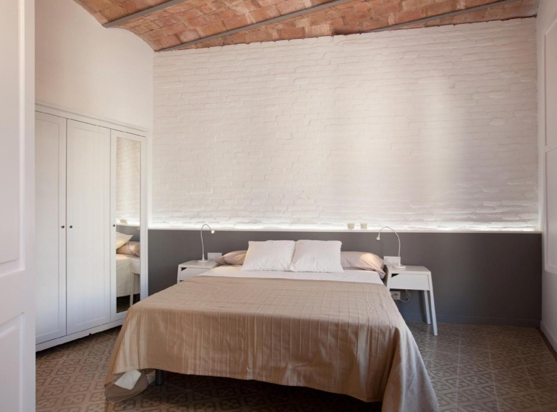 Napoles · Modernist flat close to Sagrada Familia photo 3