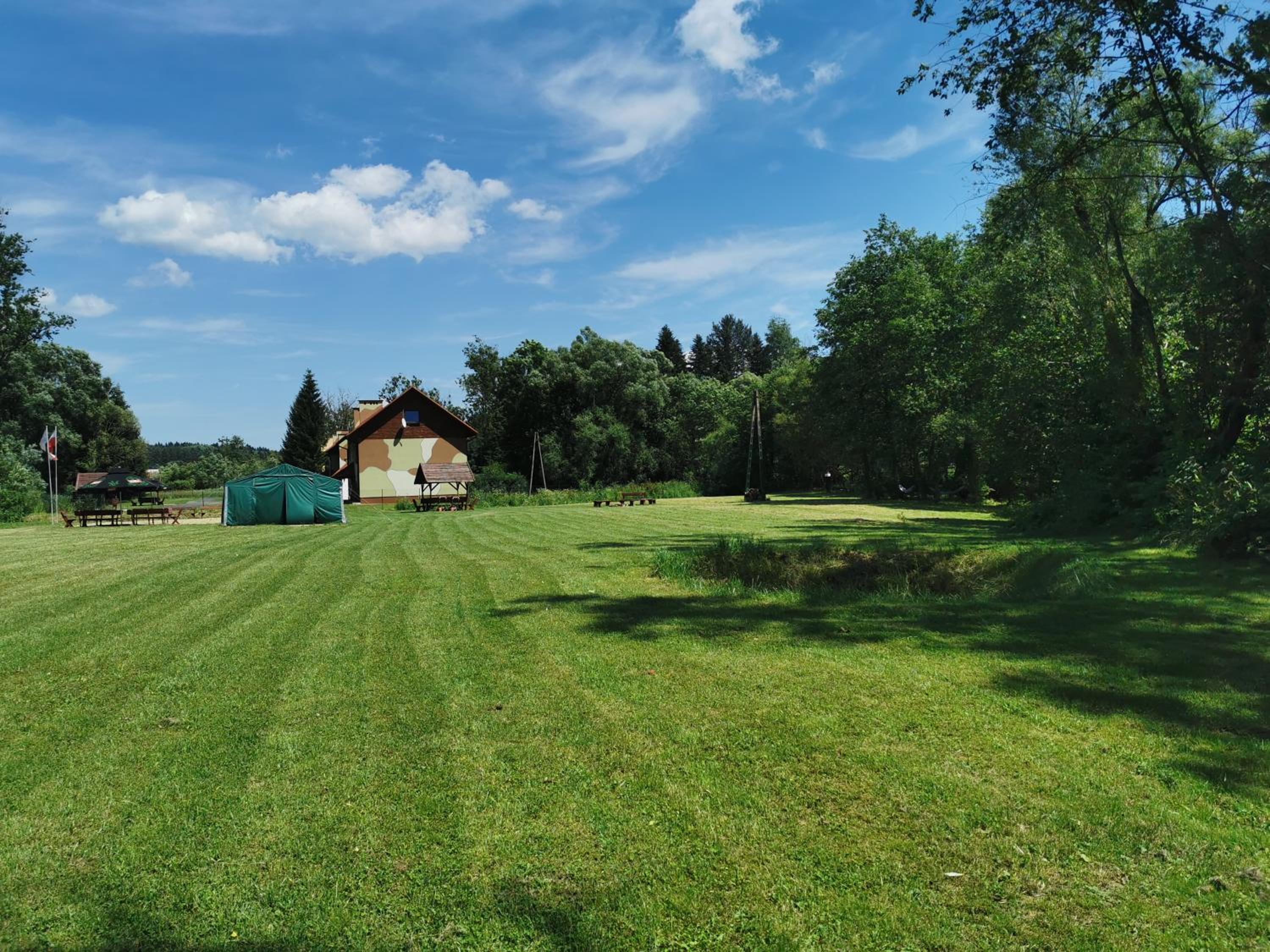 Photo 48