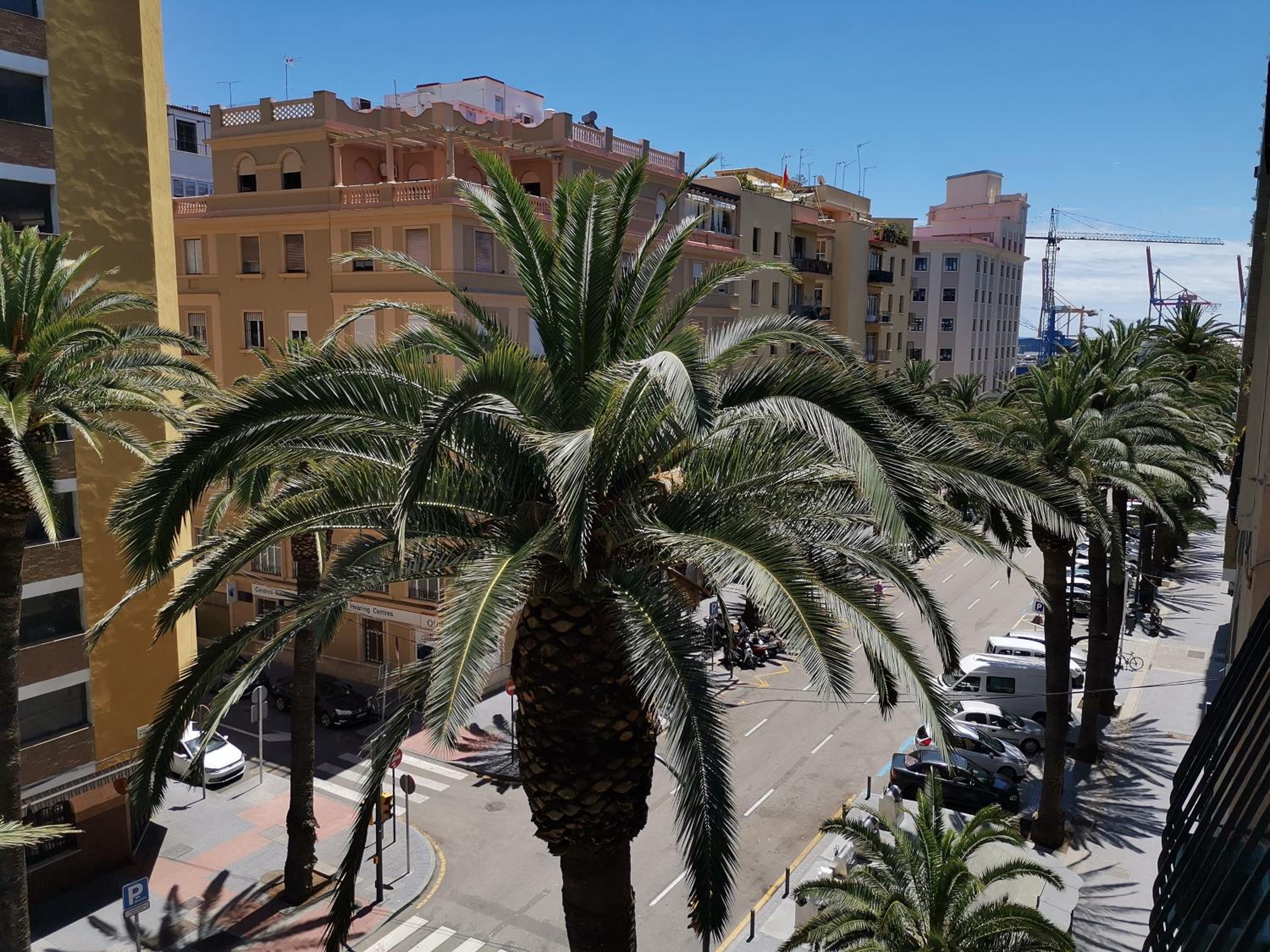 Apartamento bonito y bien ubicado en el Soho de Málaga.