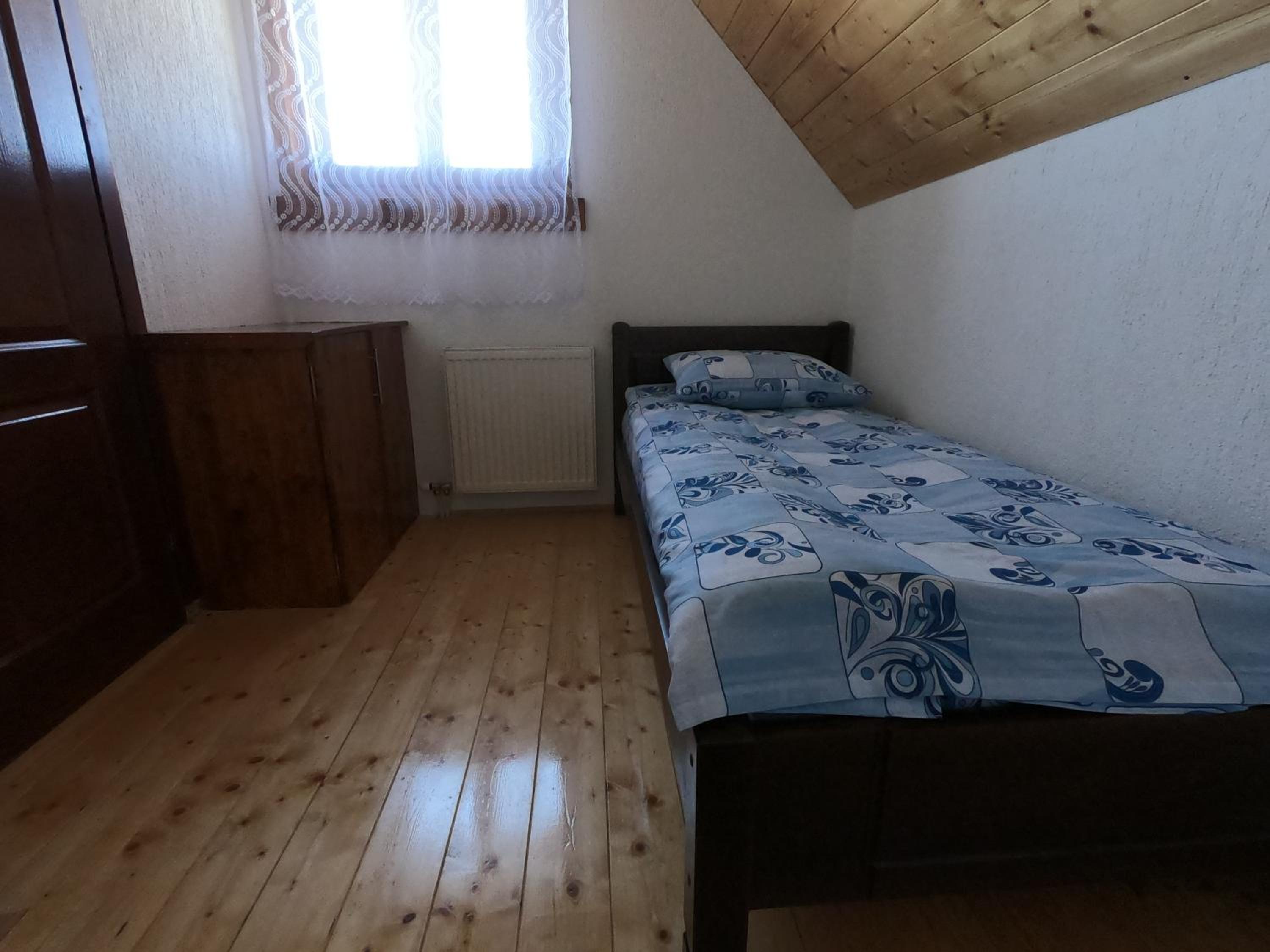 Photo 32