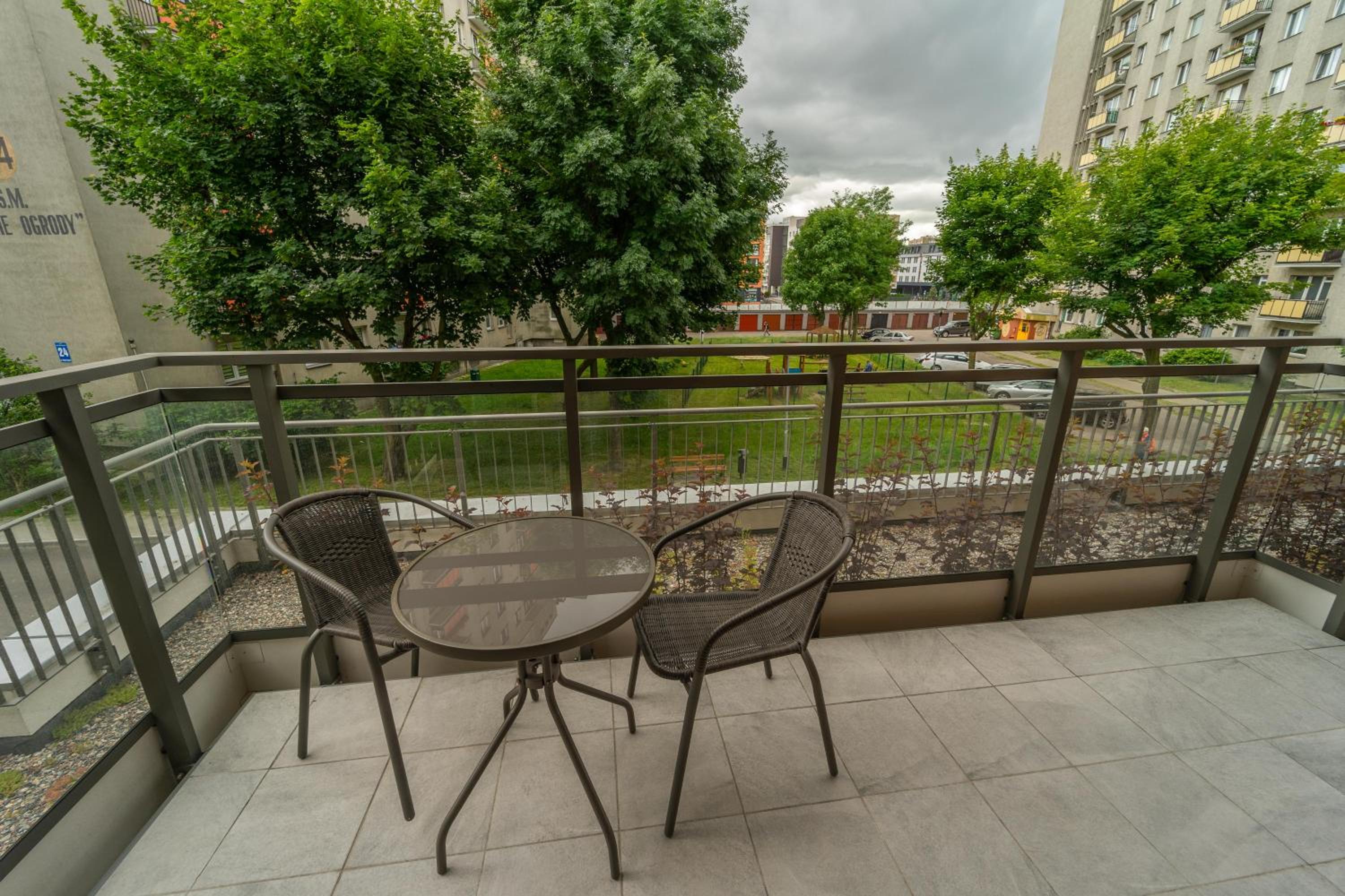 Golden Apartments Garden Gates view 5
