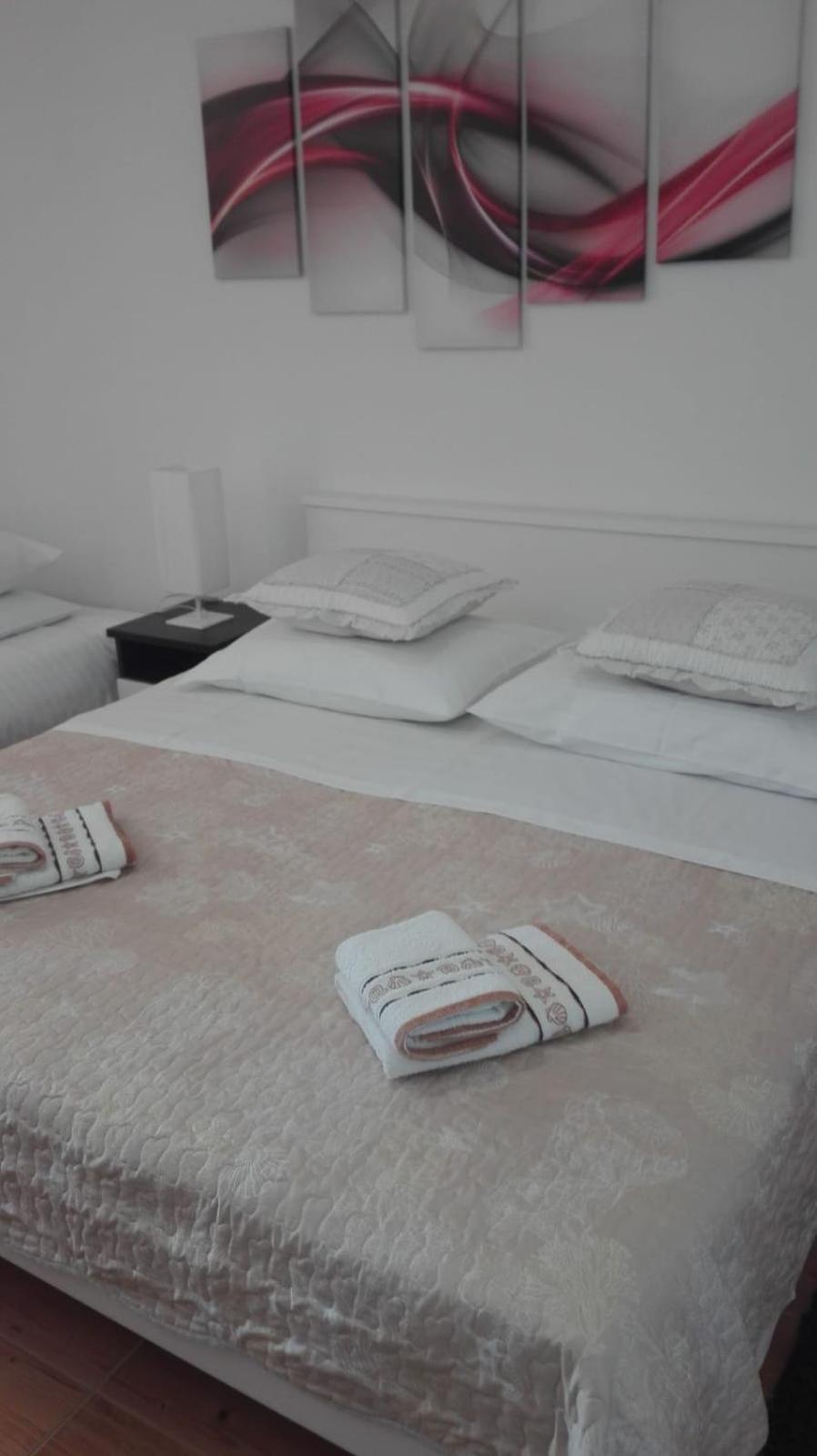 Apartments Tomislav