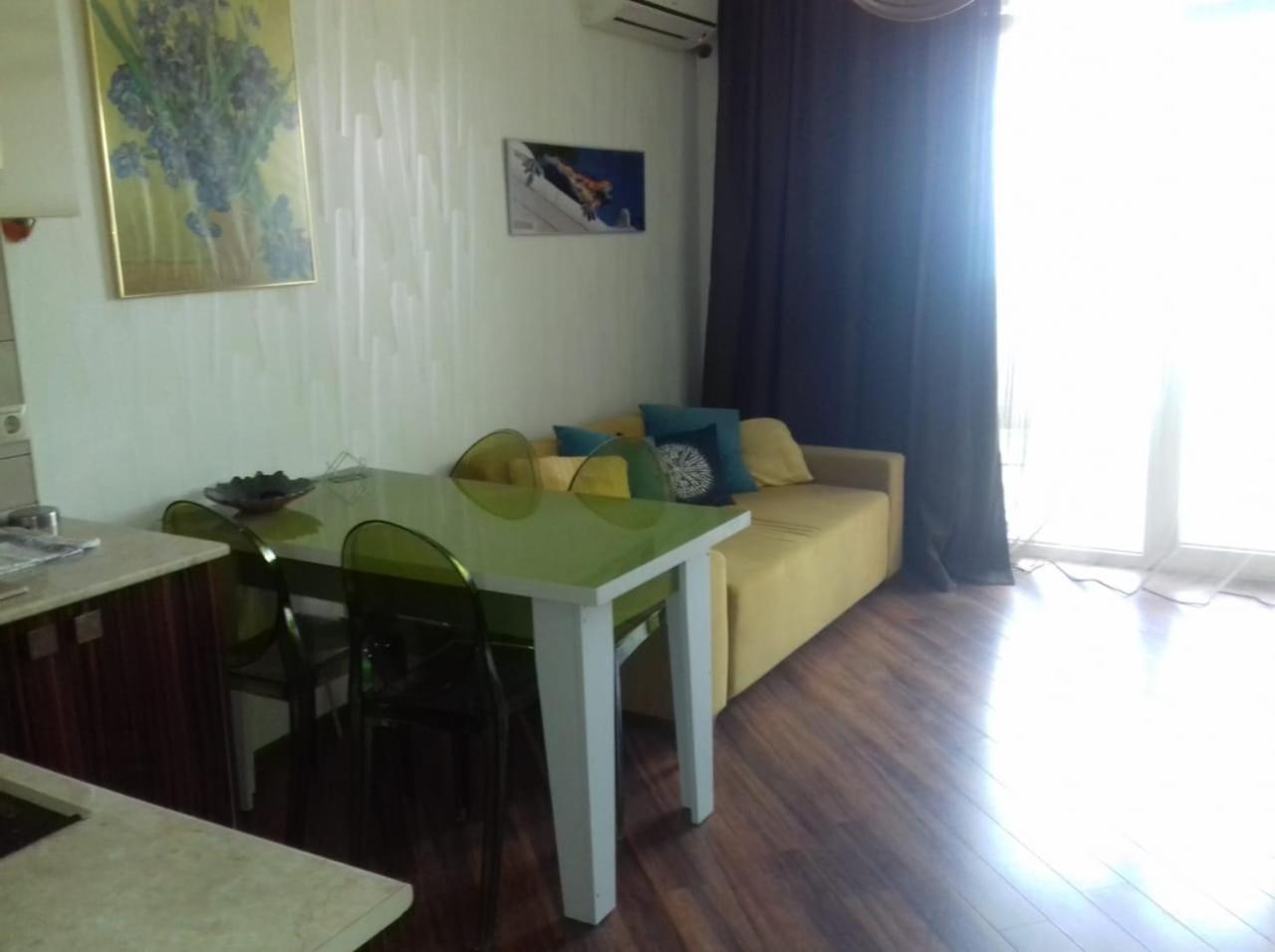 Apartment on Kobaladze str 2 view 3