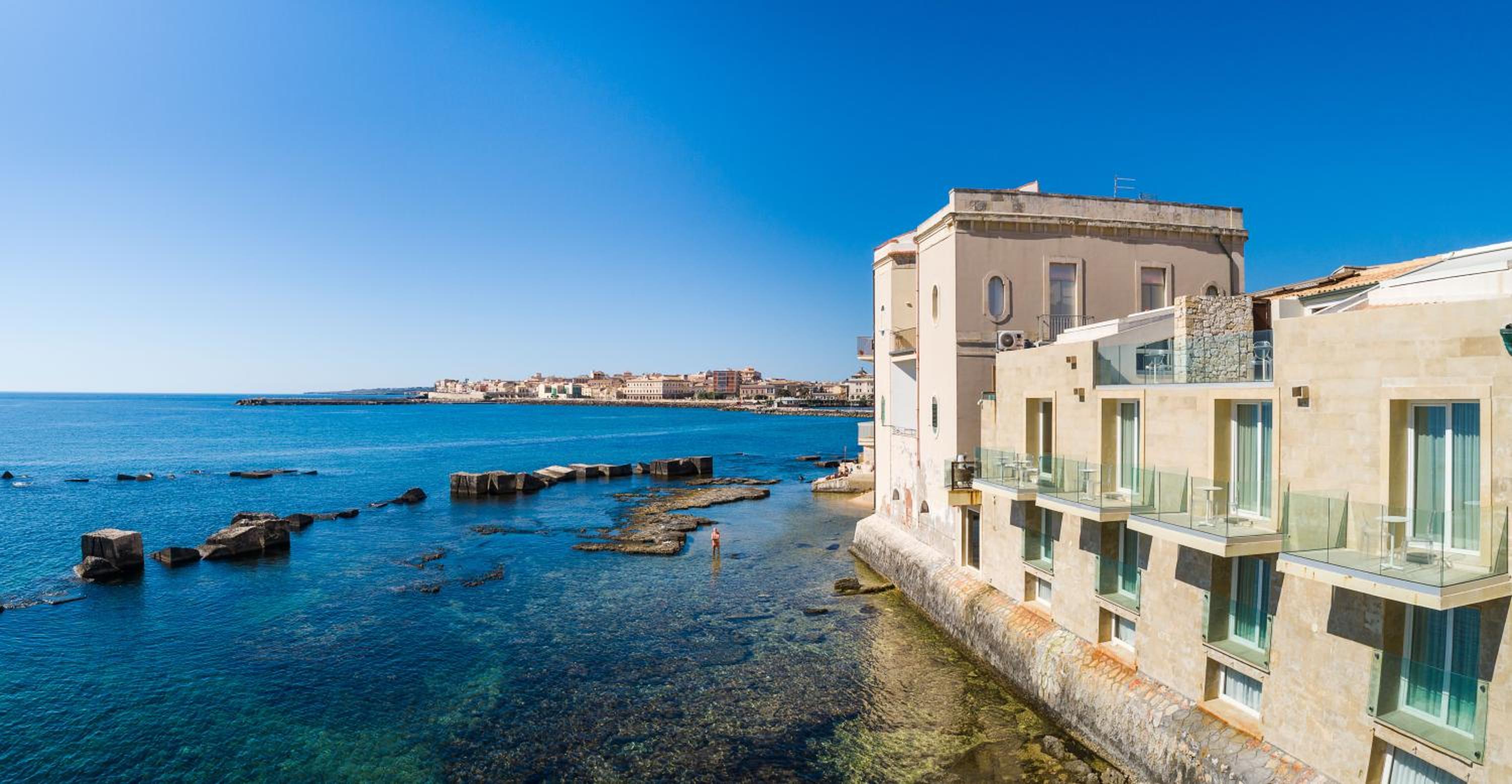 Re Dionisio Luxury Suites