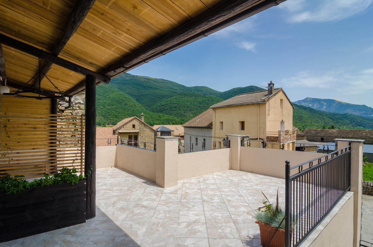 Borda Diego view 3