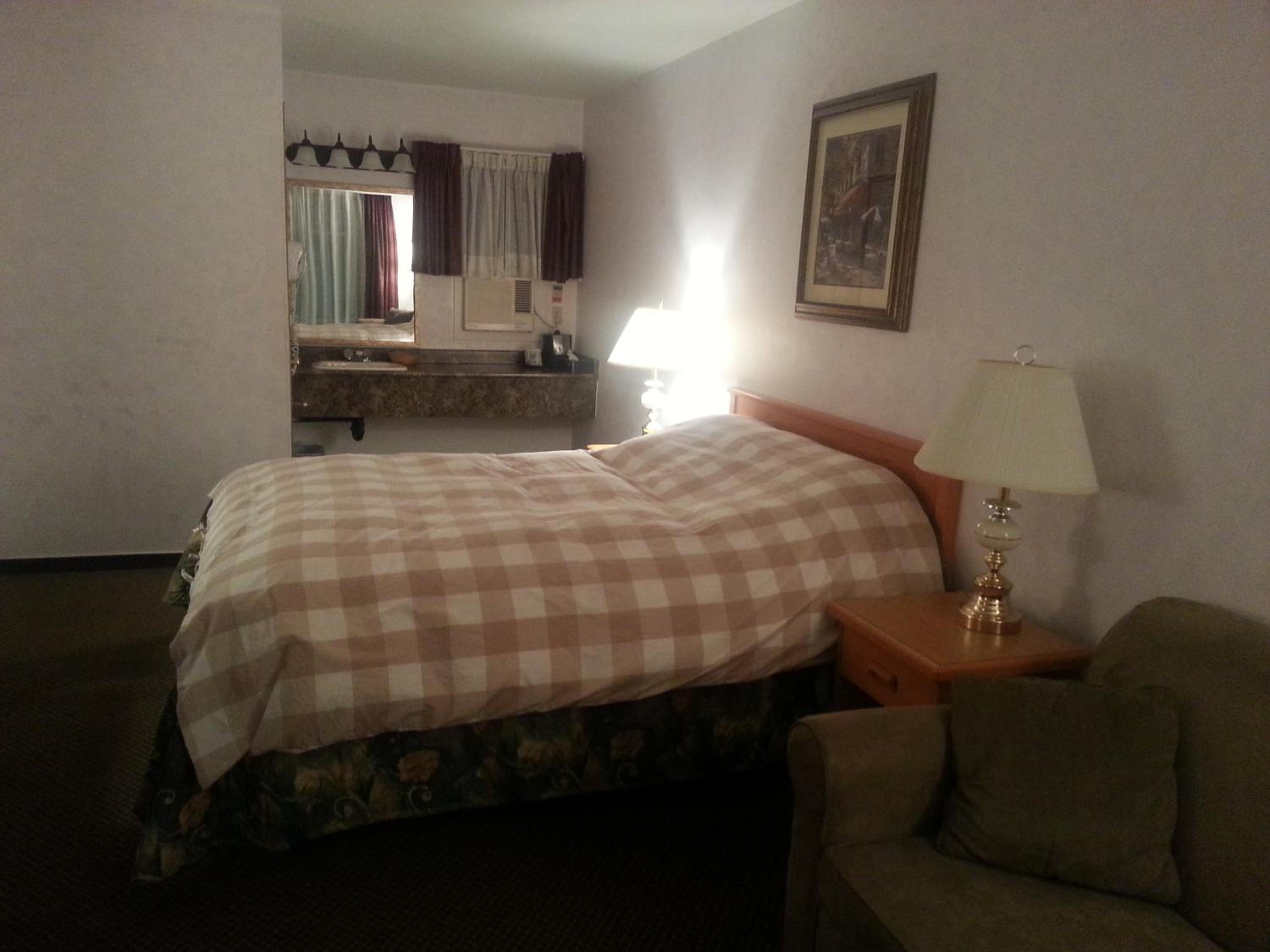 Heritage Inn