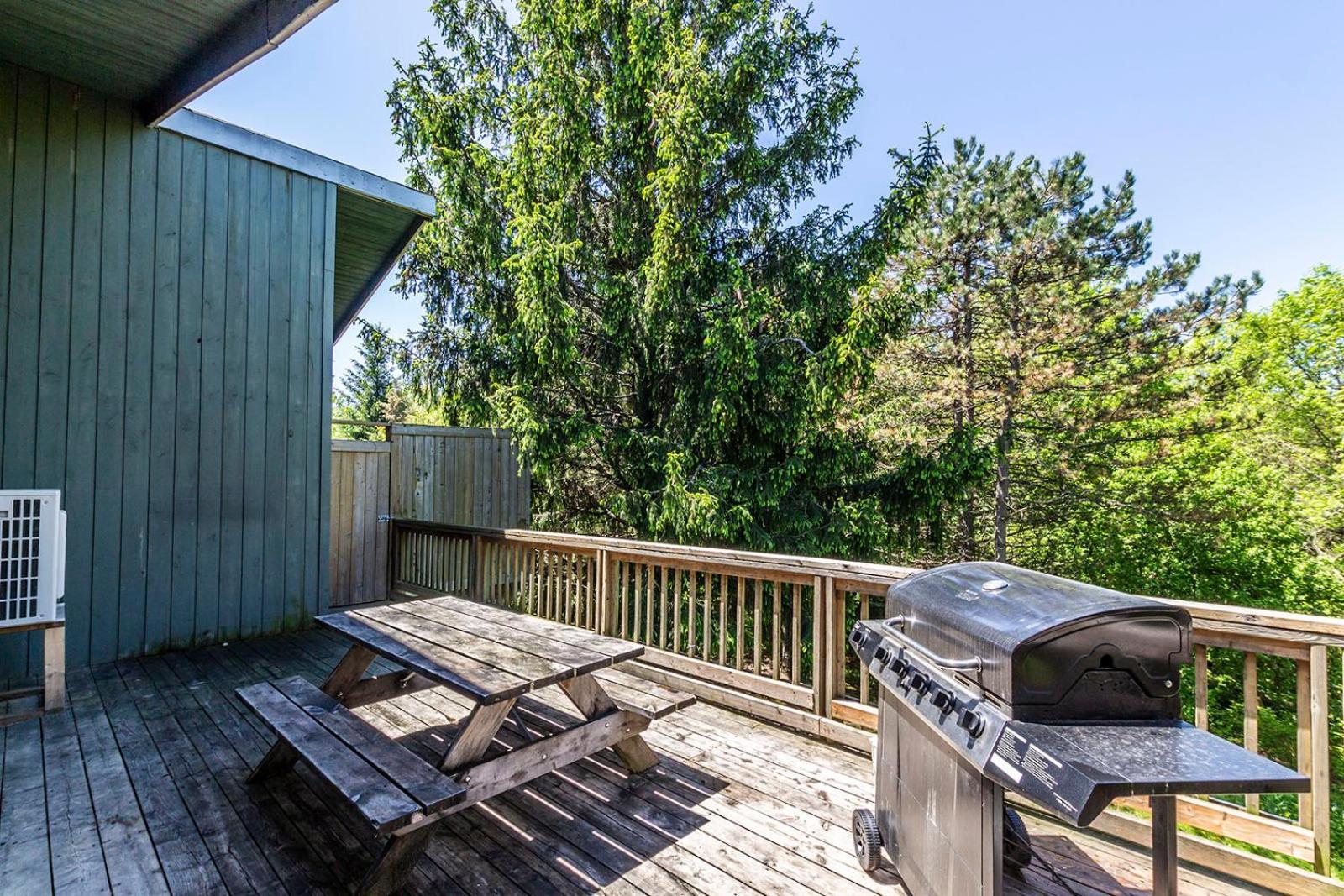 Mountain Trail-Smart TV-Self Check-In-Full Kitchen-Balcony-BBQ