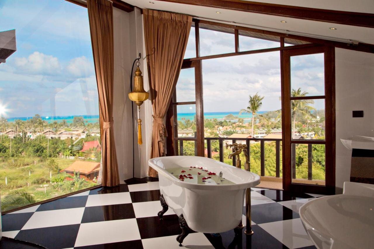 Paradise Island Estate