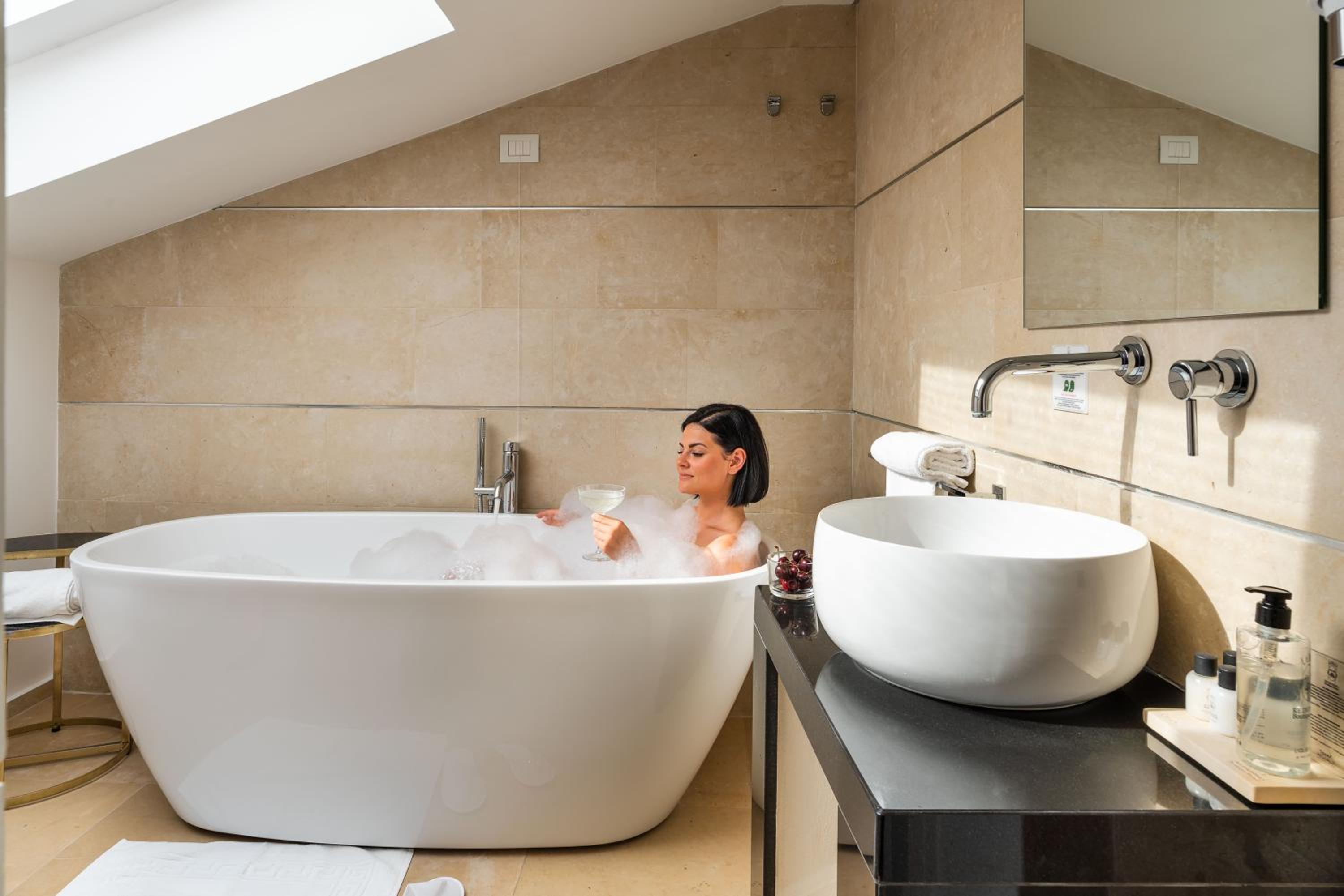 Re Dionisio Luxury Suites