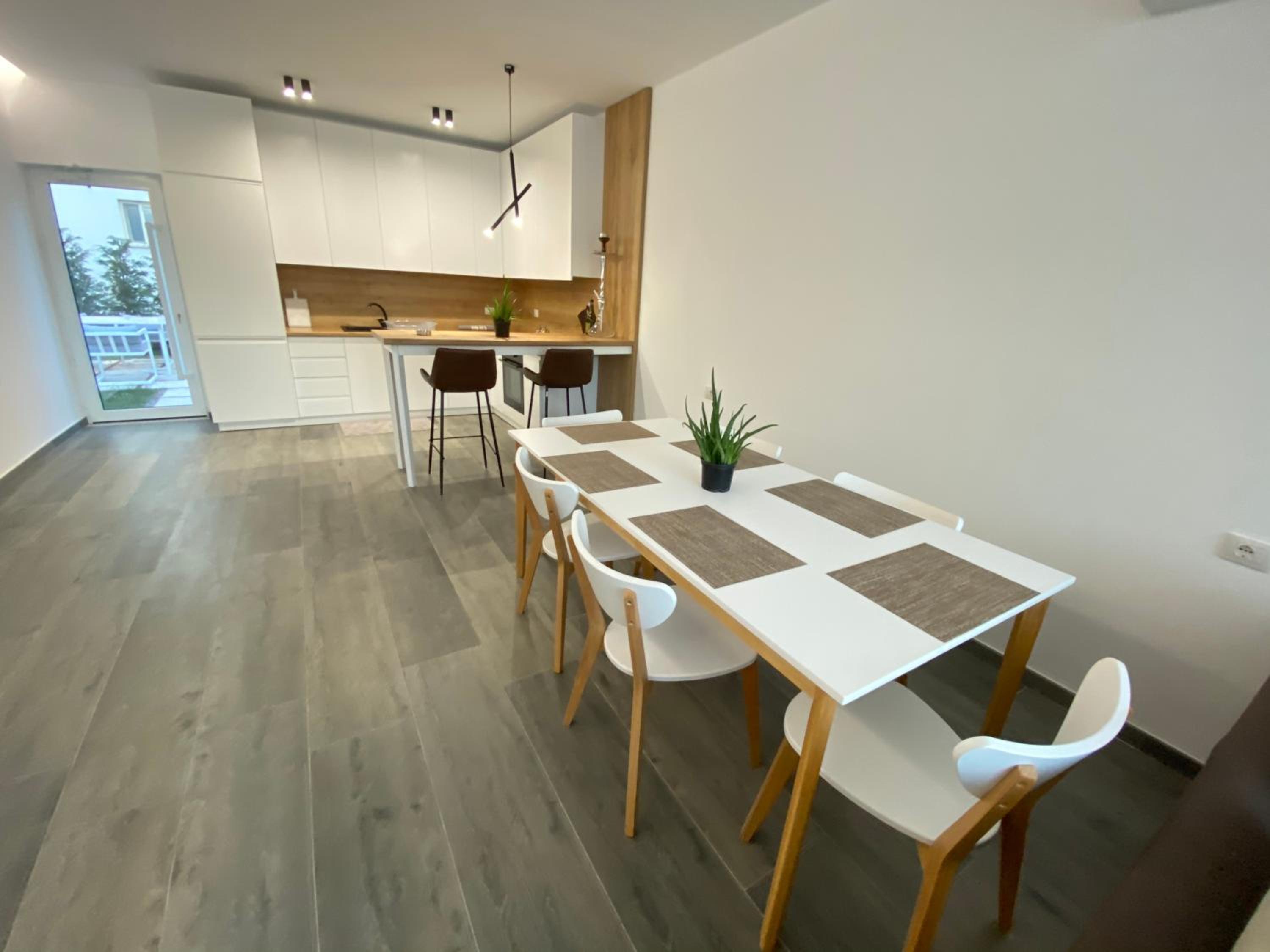 White Beach Villa 1 - Luxury
