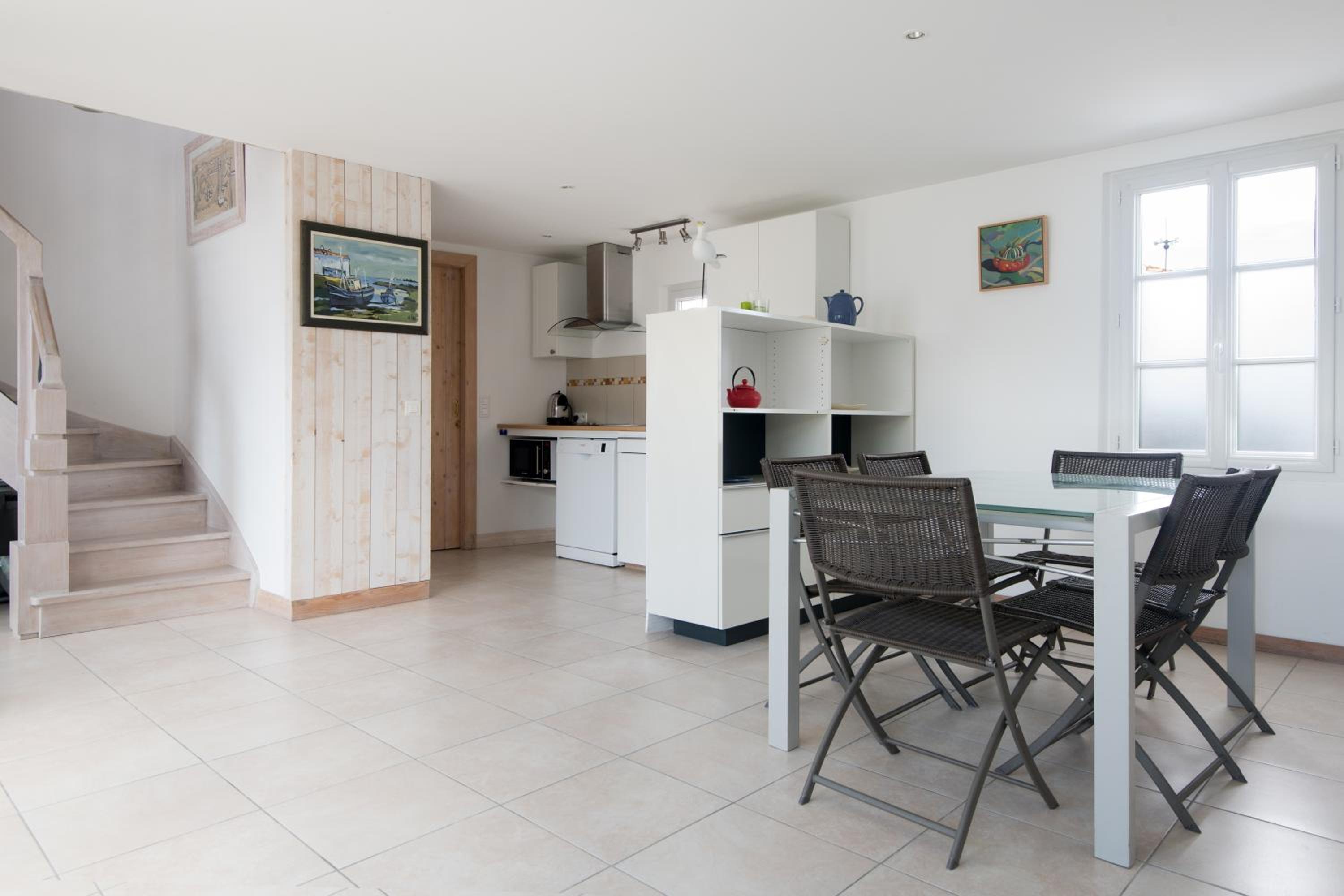 Campanule House view 3