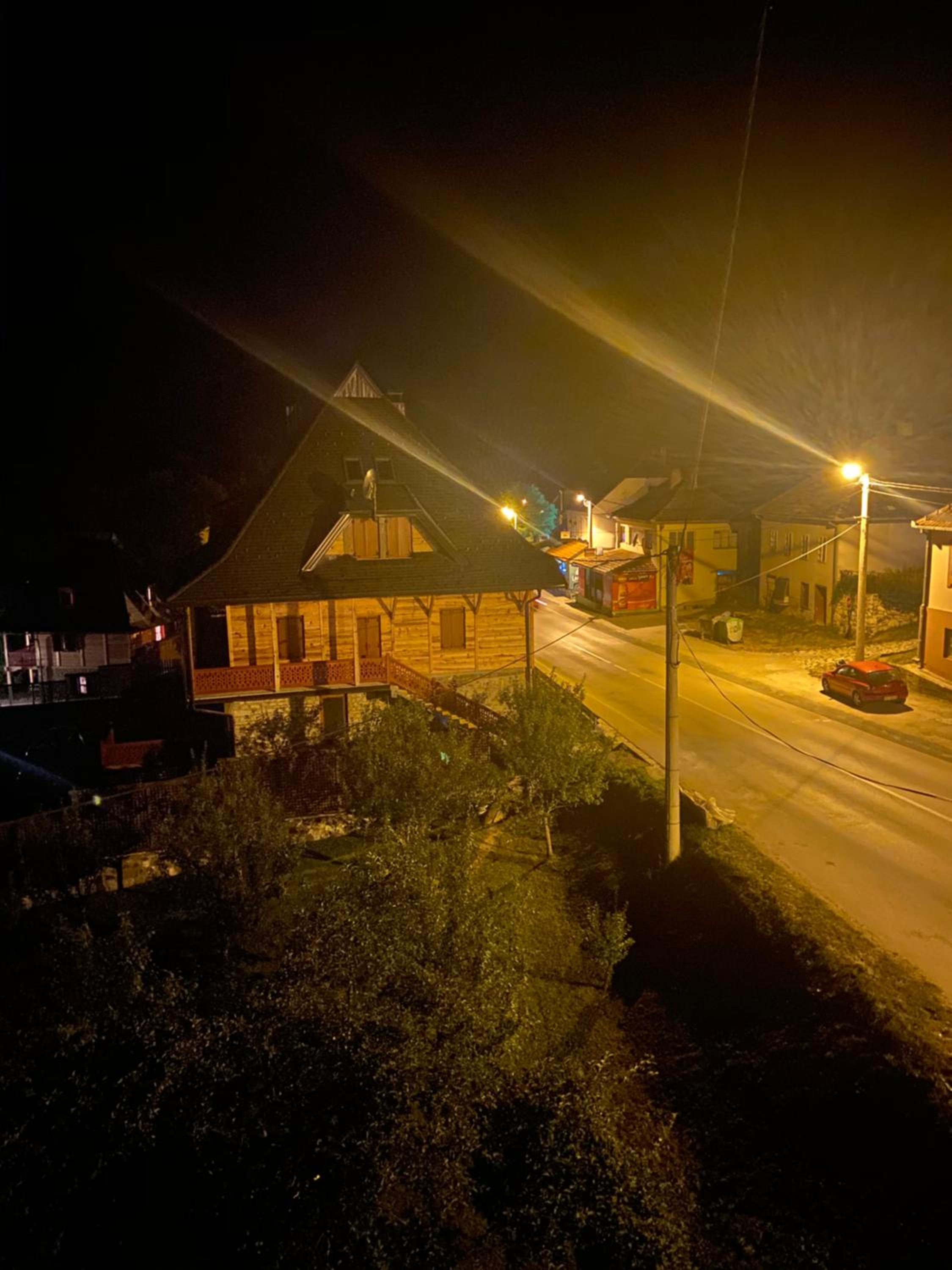 Photo 18