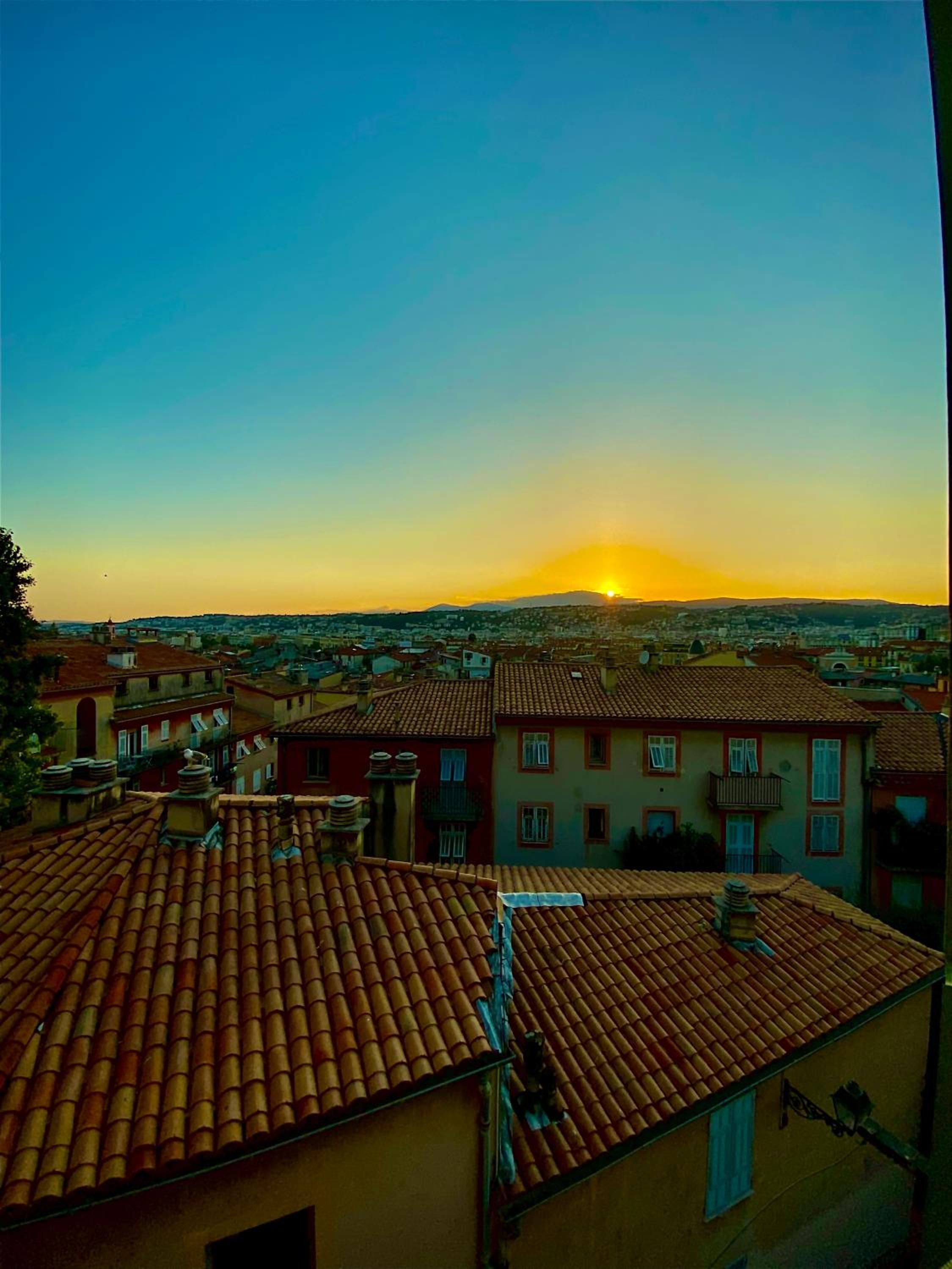 CHARMANT HOME - Mariesol photo 3