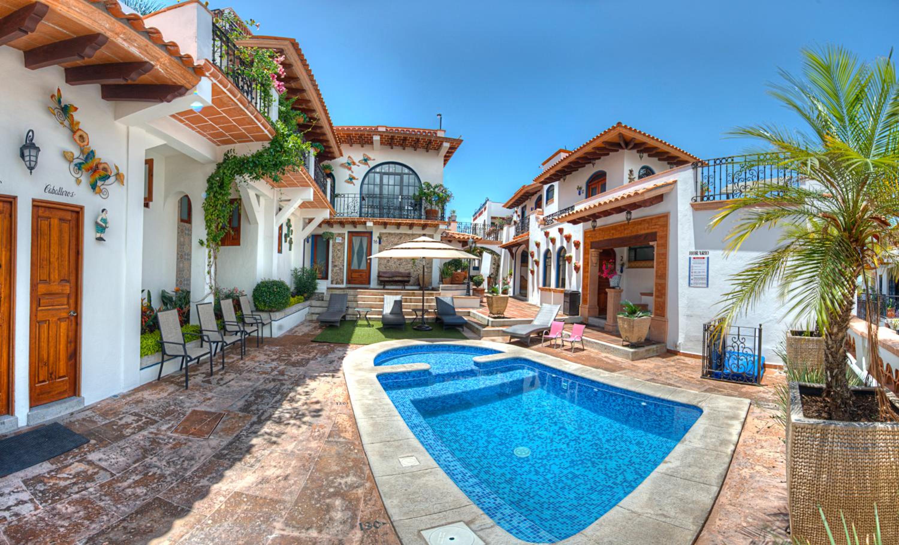 Hotel Santa Paula - Property Image 8