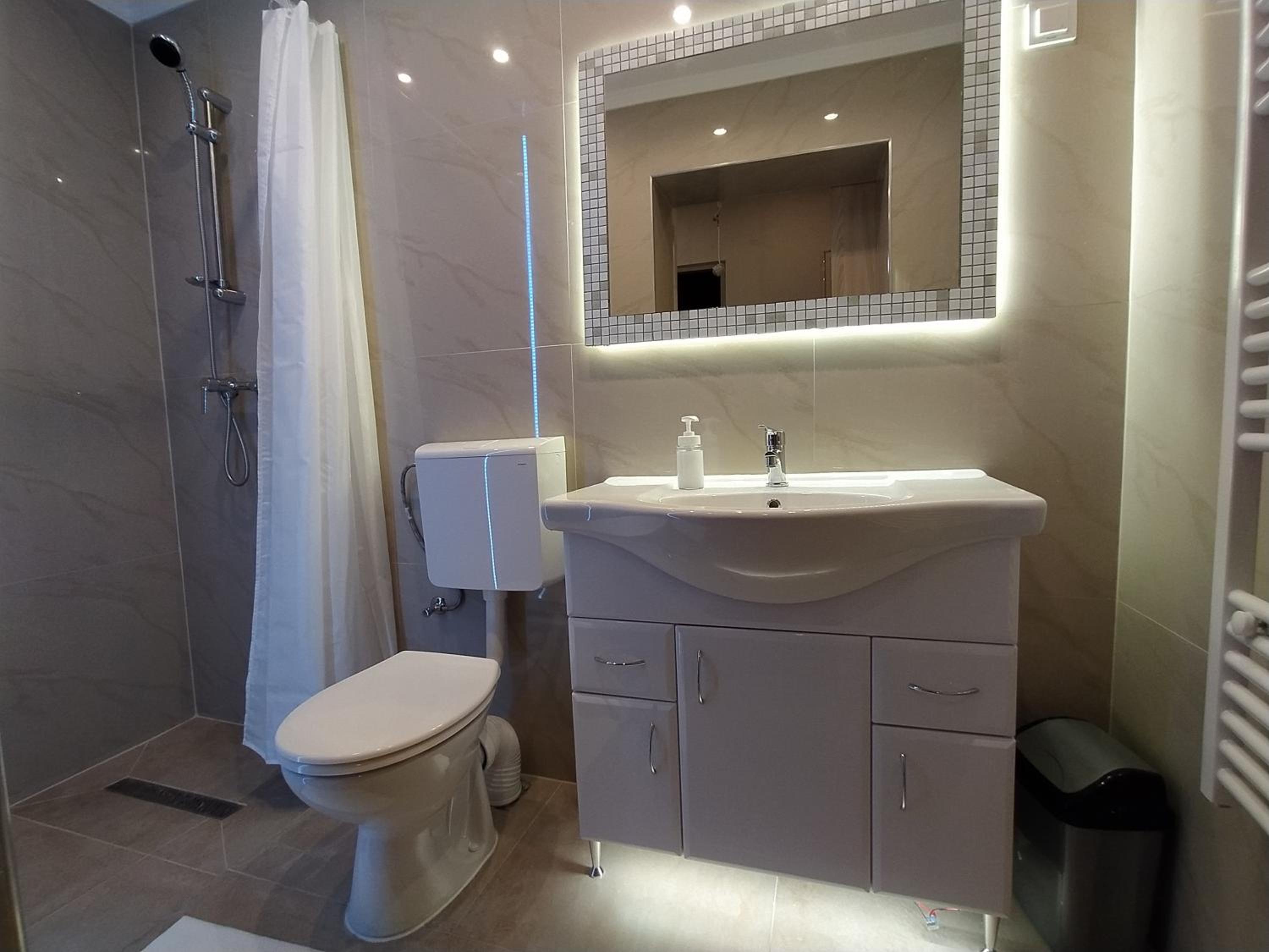 Emmabella Apartmanok Eger view 5