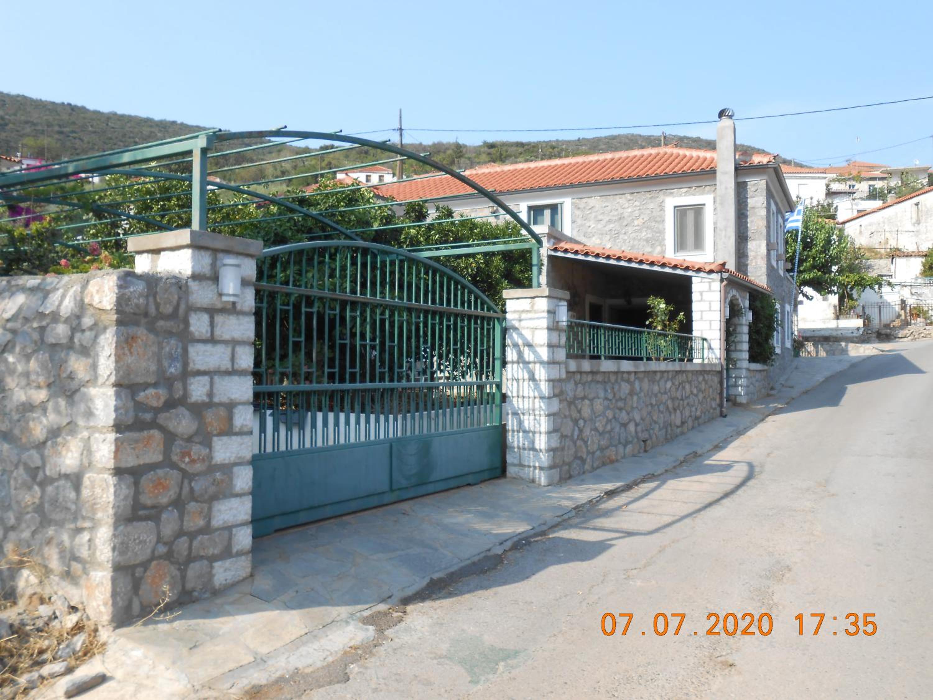 Lakonian home