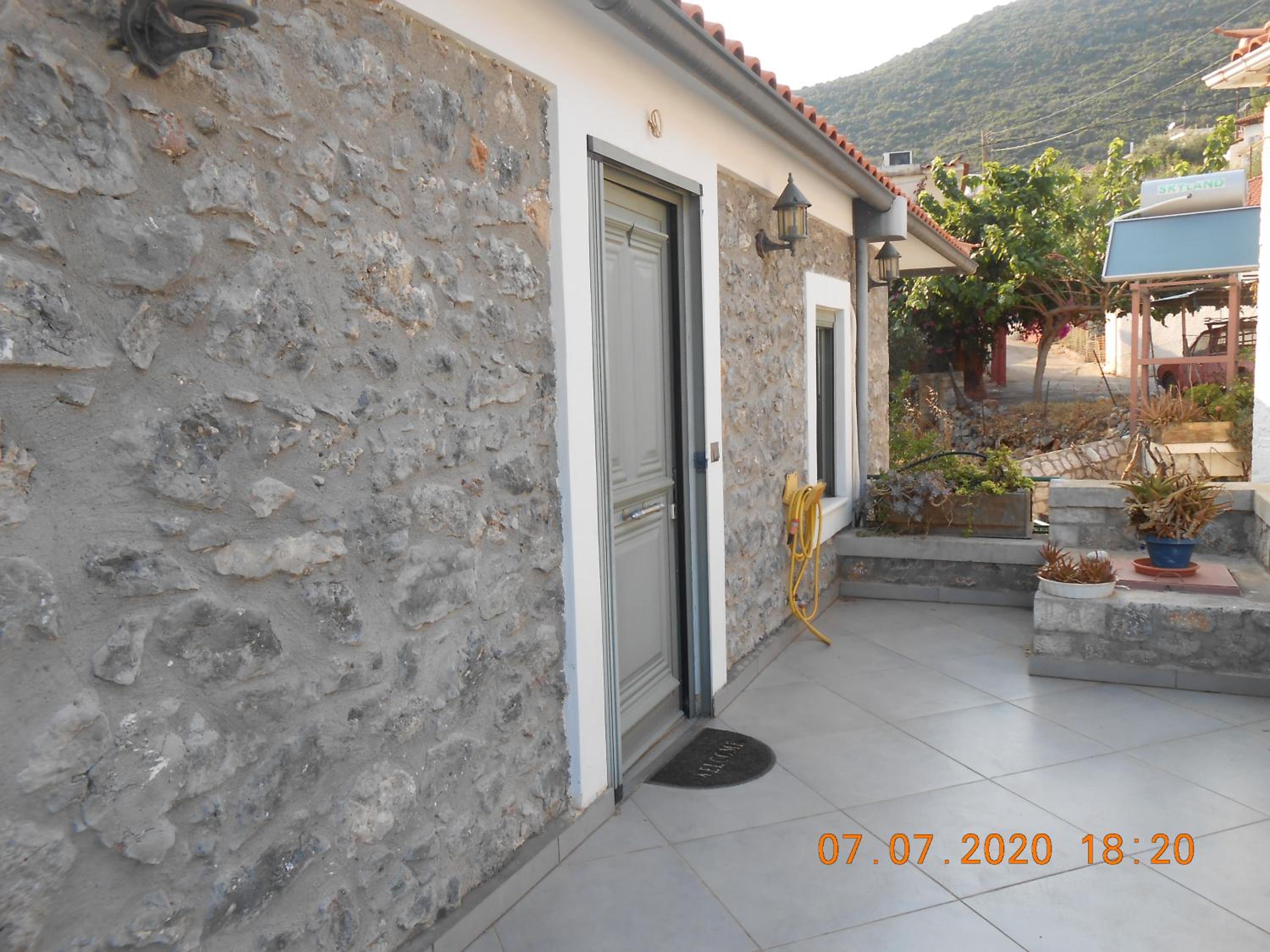 Lakonian home