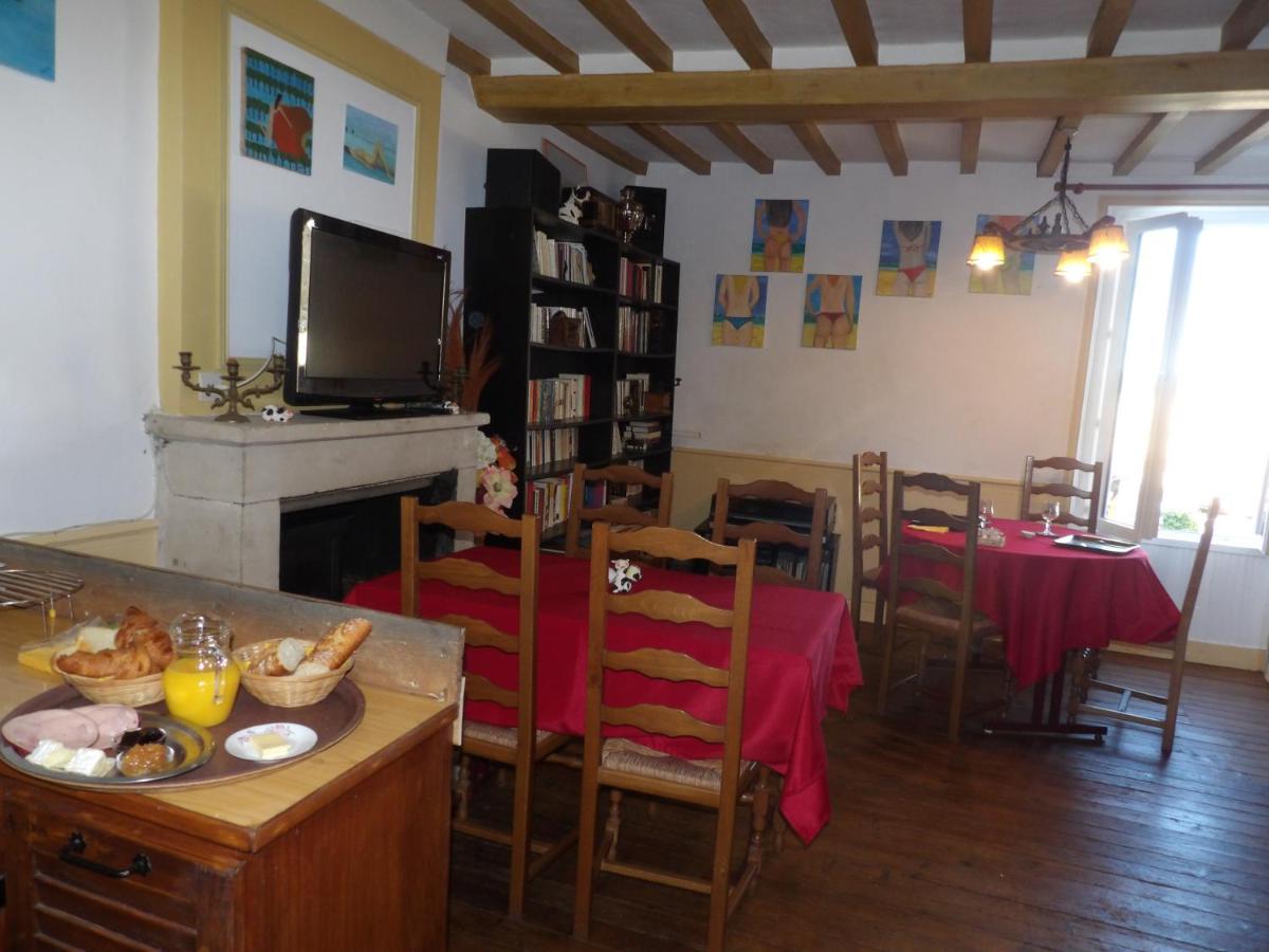 Chambres et Tables d'hôtes à l'Auberge Touristique view 4