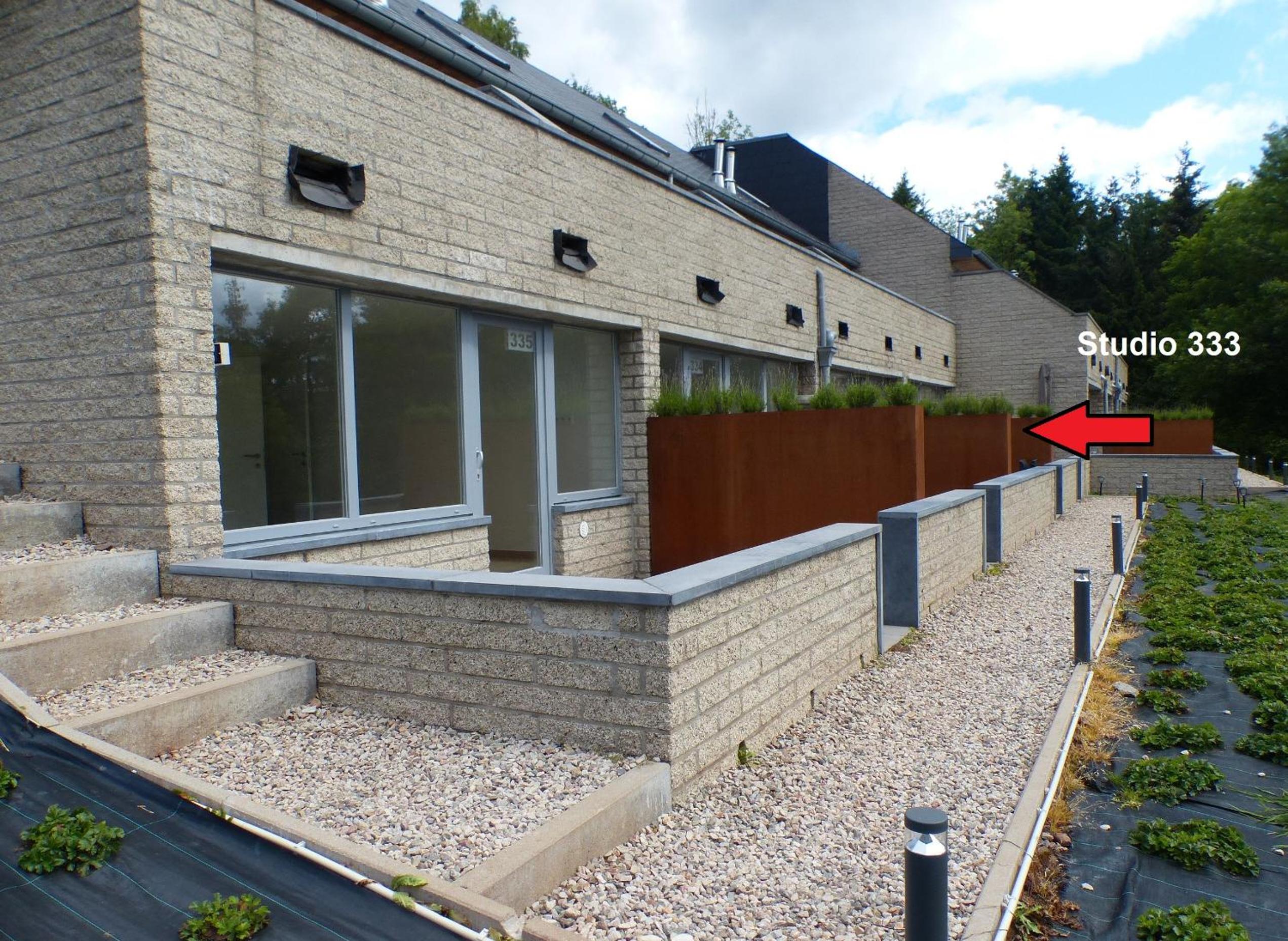 Les terrasses de Malmedy Studio 333 Yellow Grey