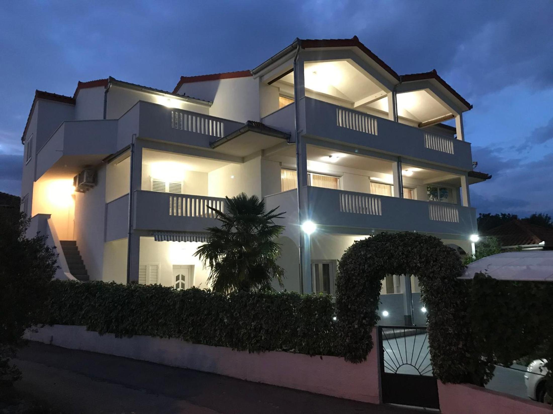 Apartments Bumbar view 2