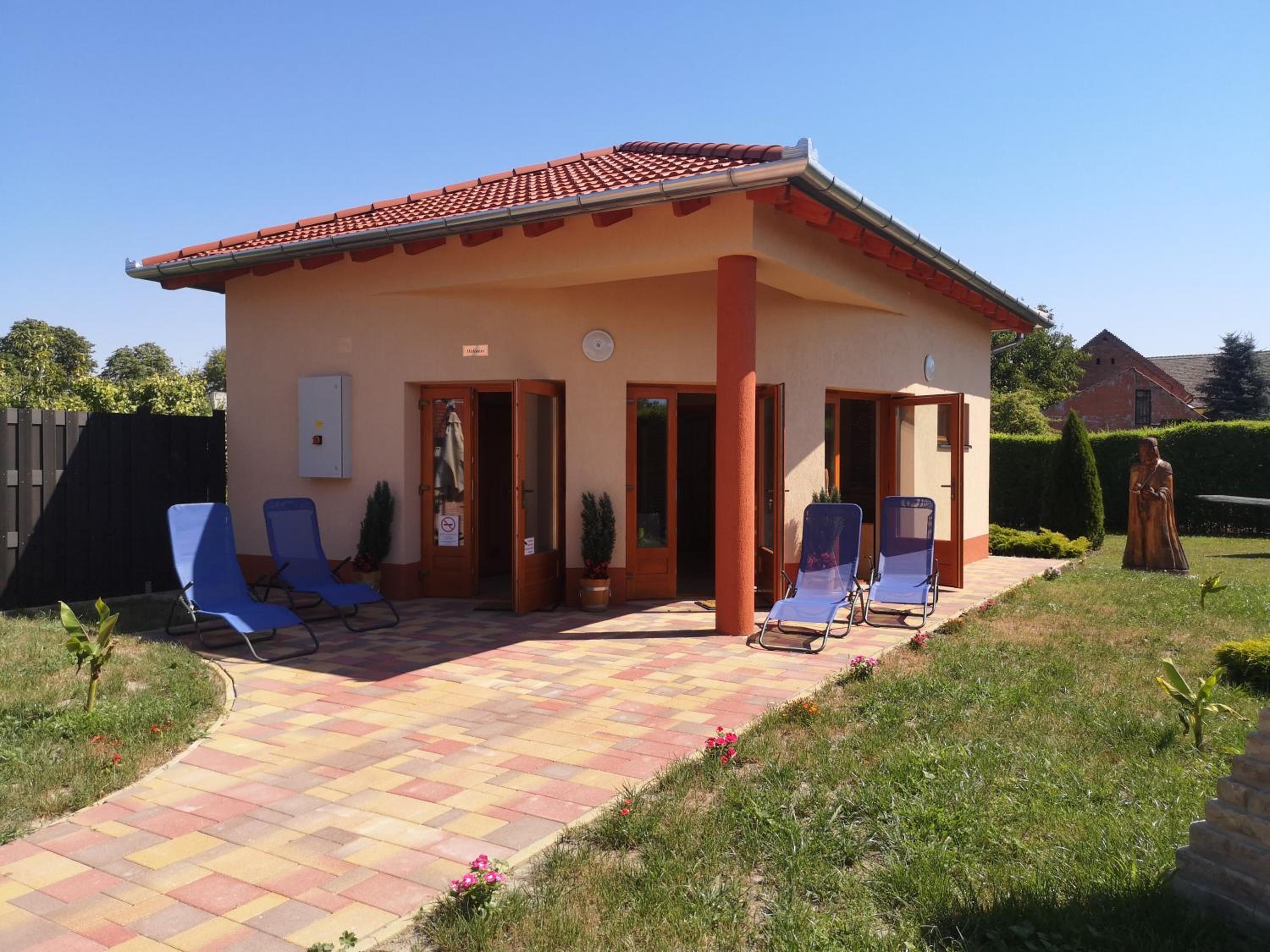 Szent István Wellness Panzió, photo 89
