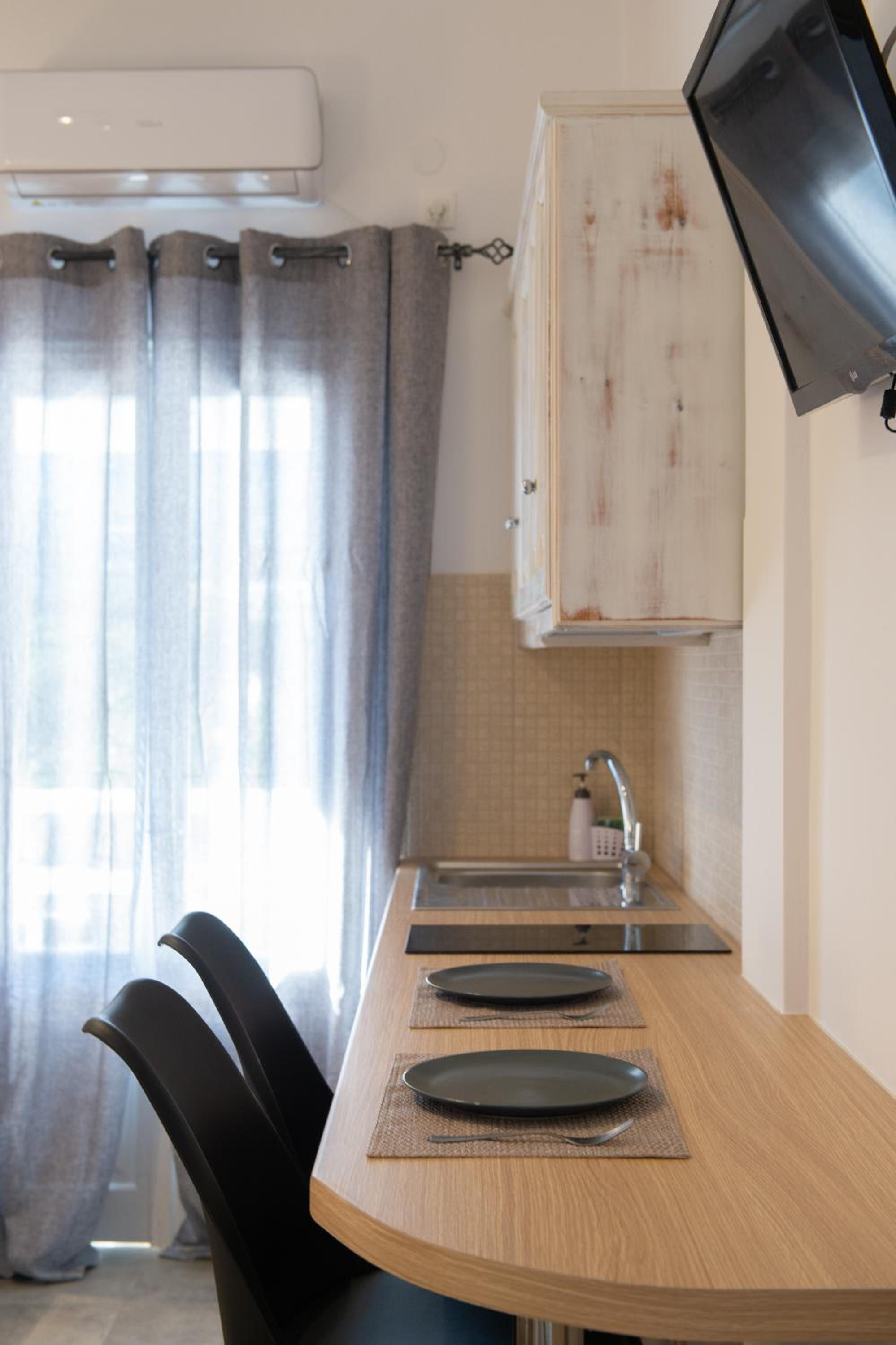 Aristeides - Moscha Apartments view 2