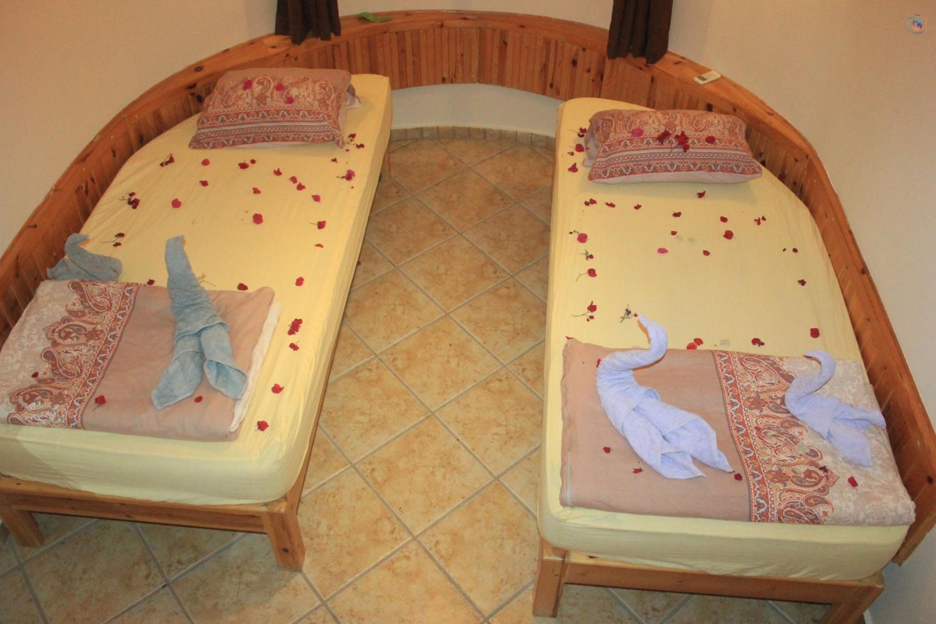 Dahabcastle - Image 3