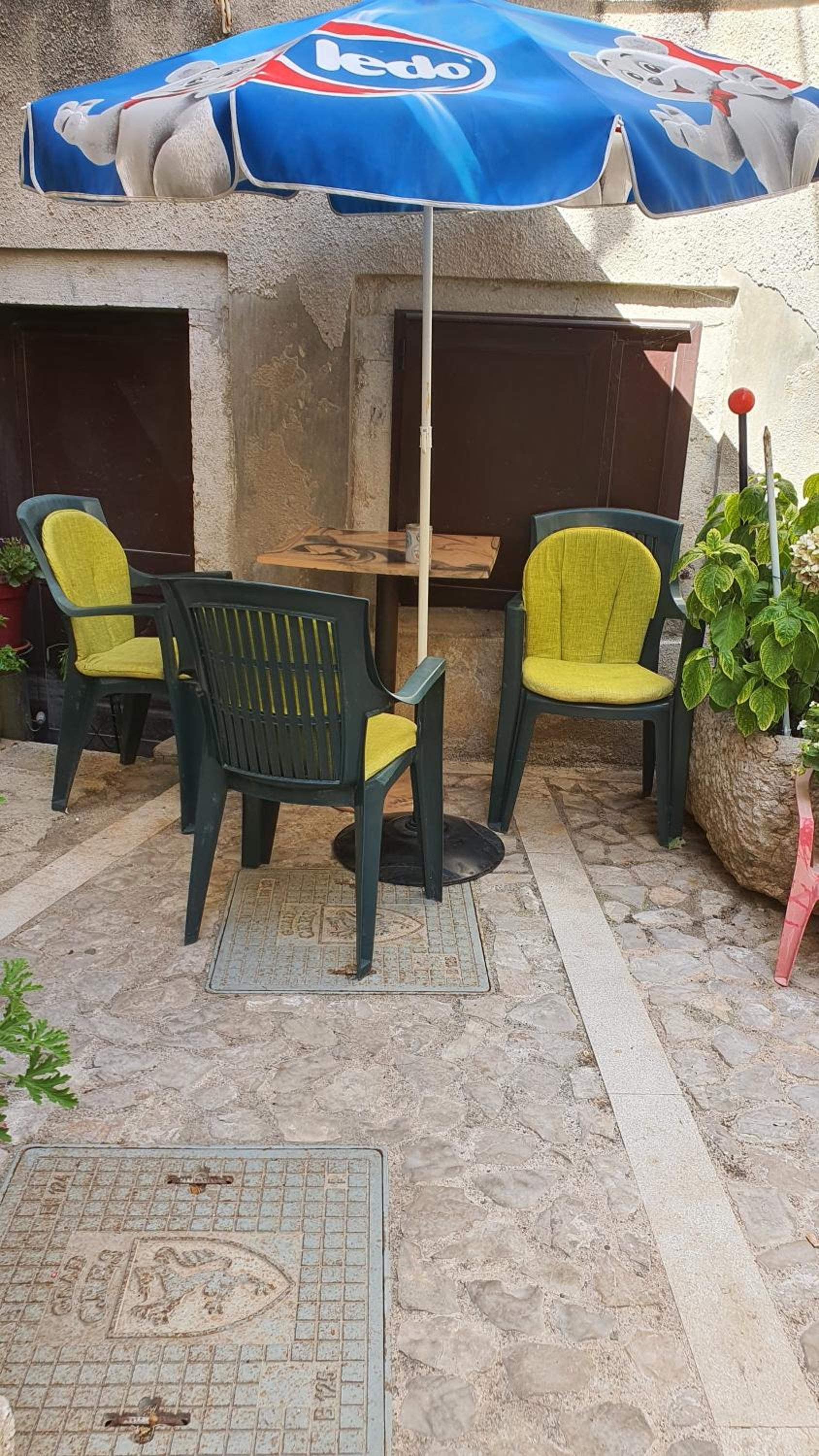 Franceska apartmani