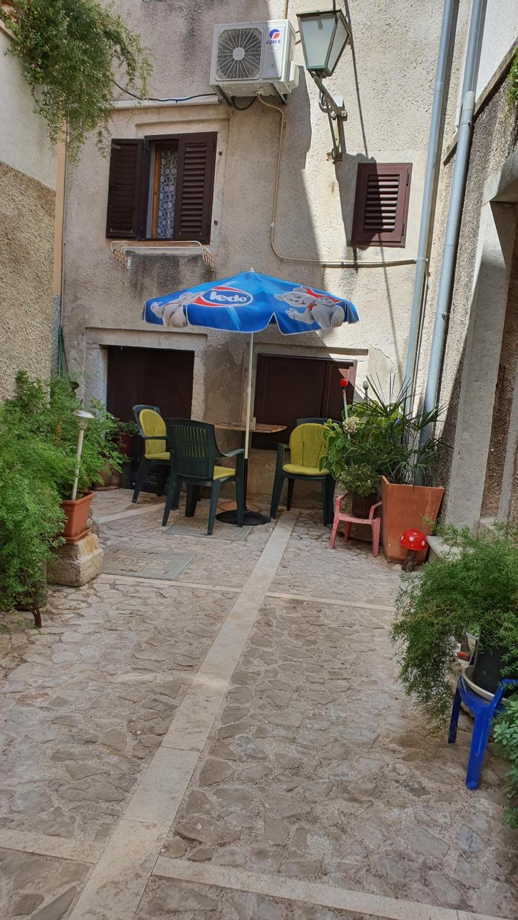 Franceska apartmani