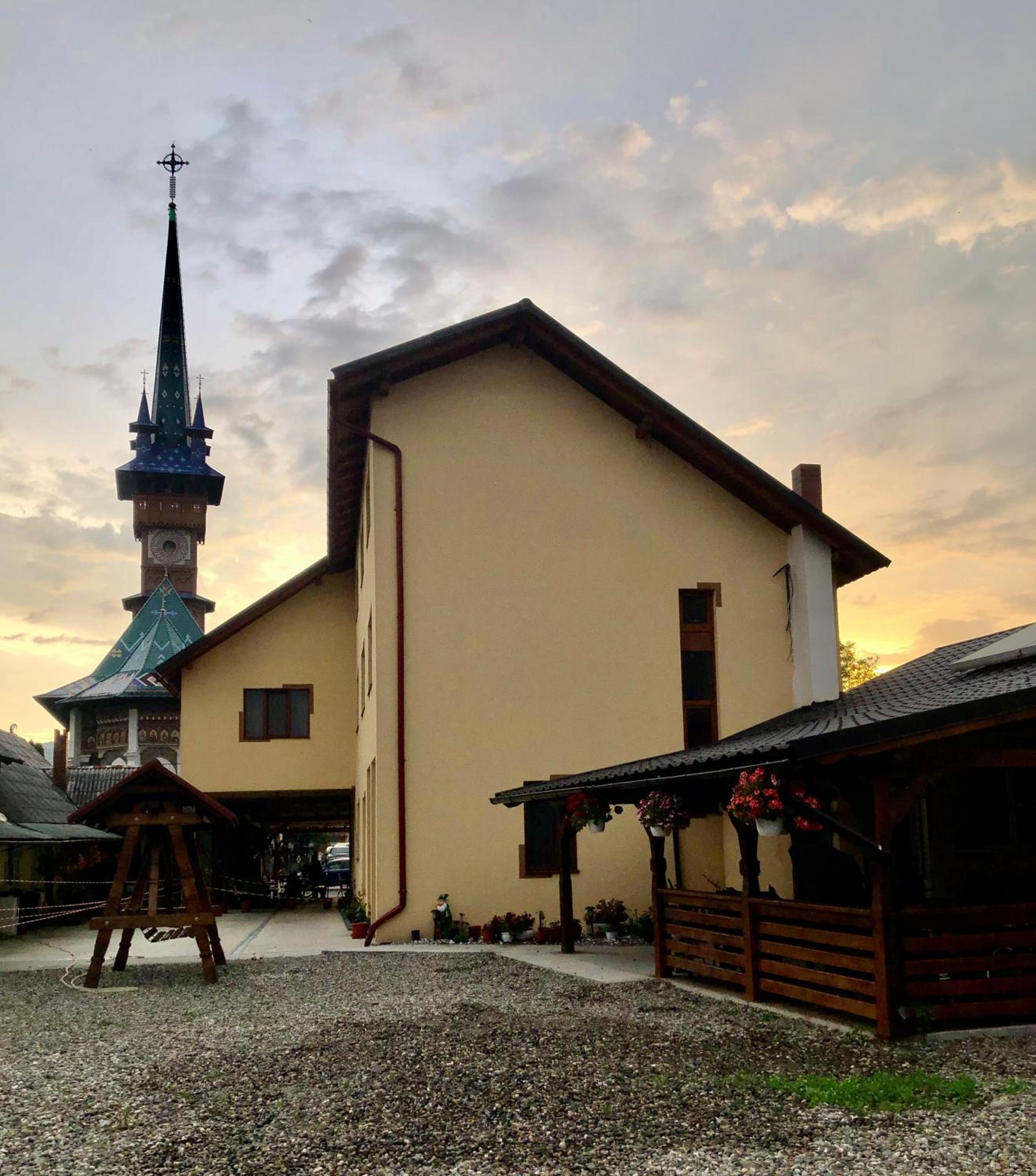 Photo 6