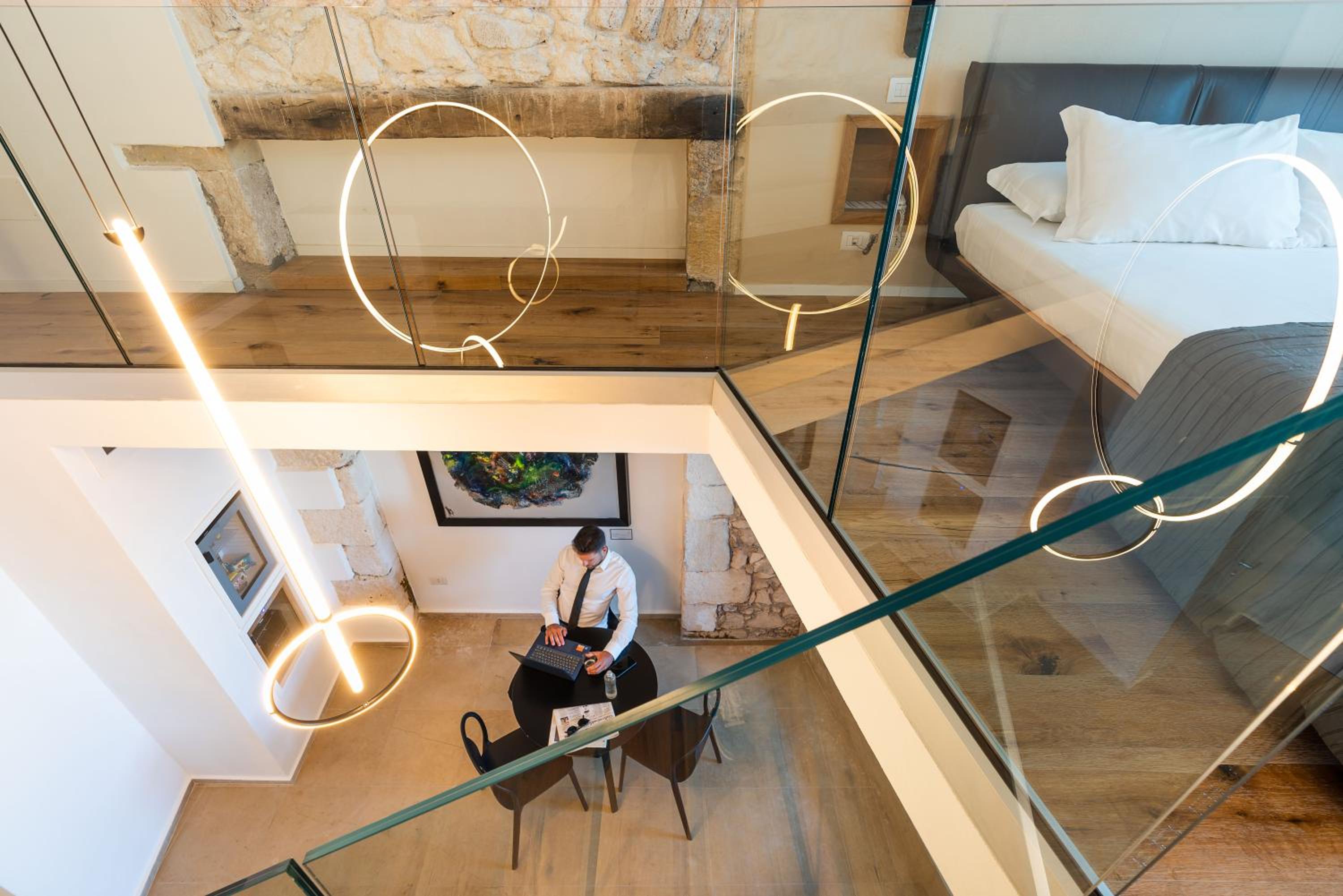Re Dionisio Luxury Suites