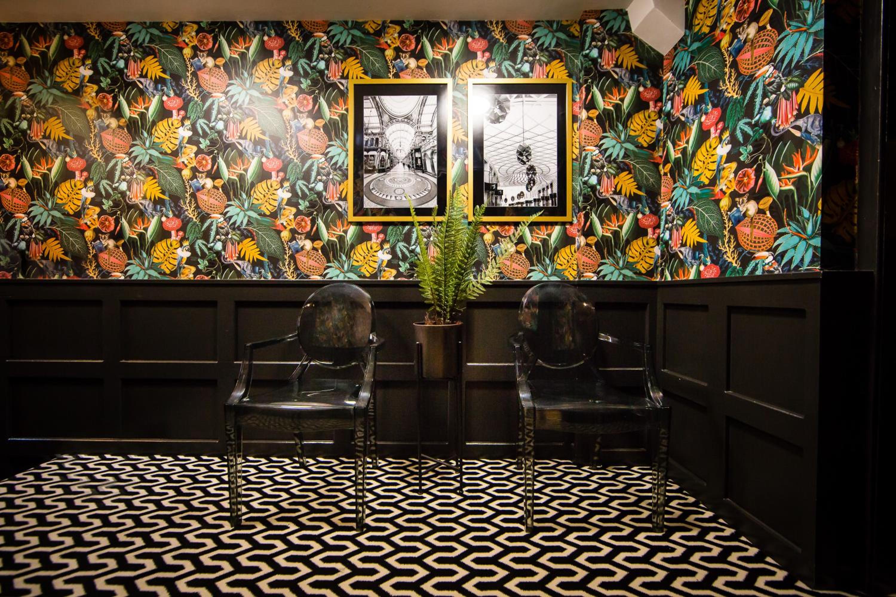 Photo 18