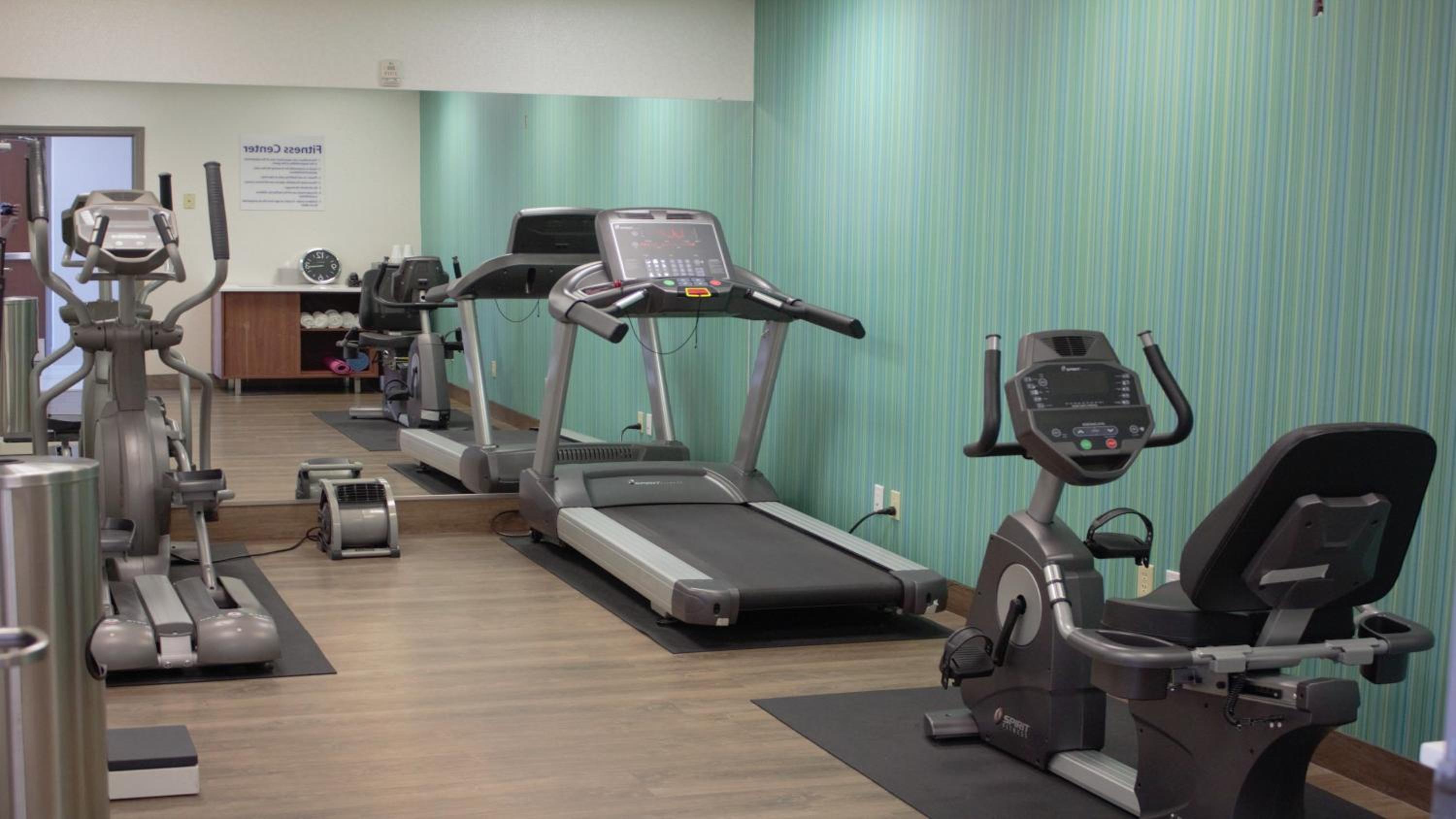 Somerset Vacations - Holiday Inn Express Hotel  Suites Somerset Central, an IHG Hotel - Property Image 75
